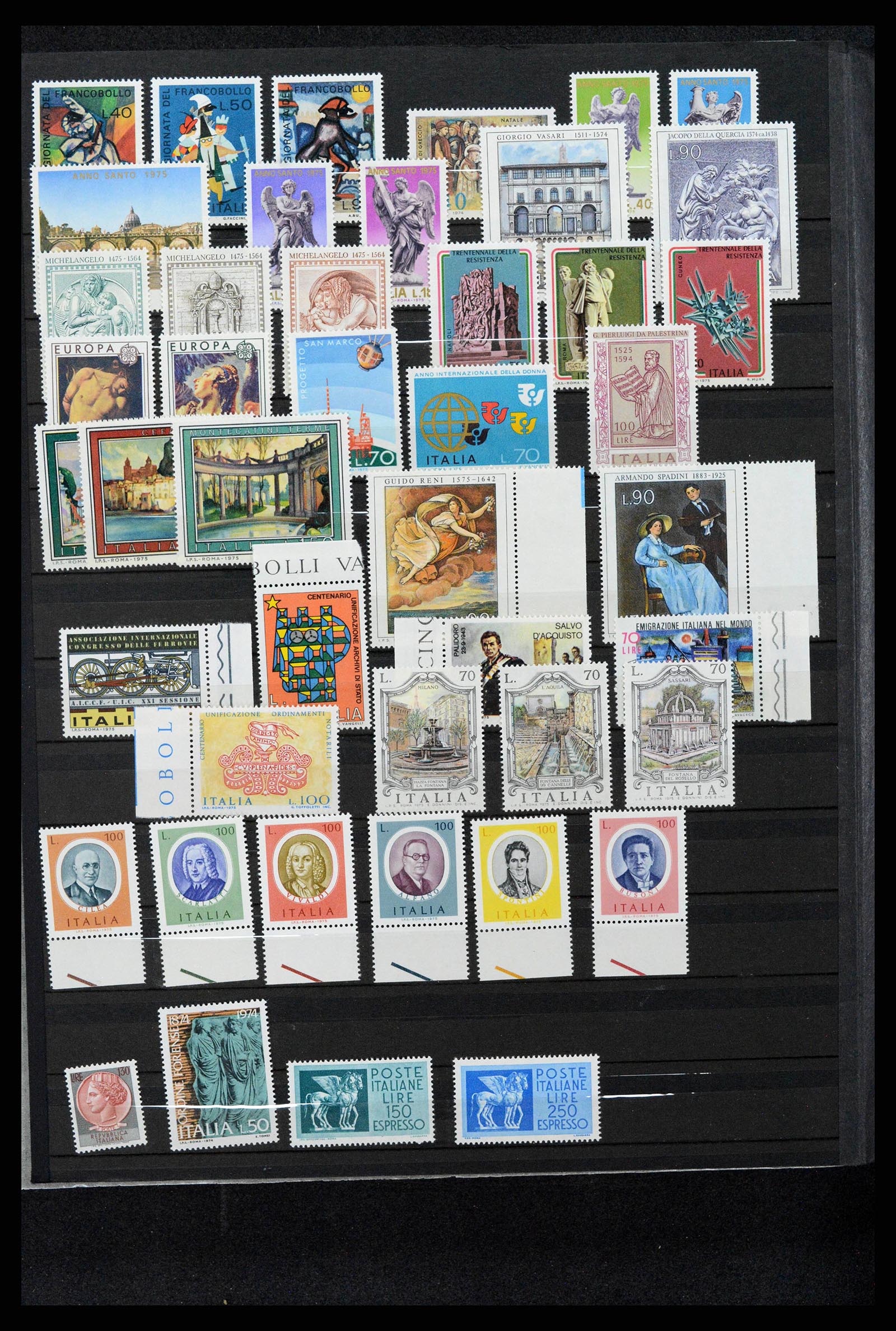 38243 0046 - Postzegelverzameling 38243 Italië 1862-2011.