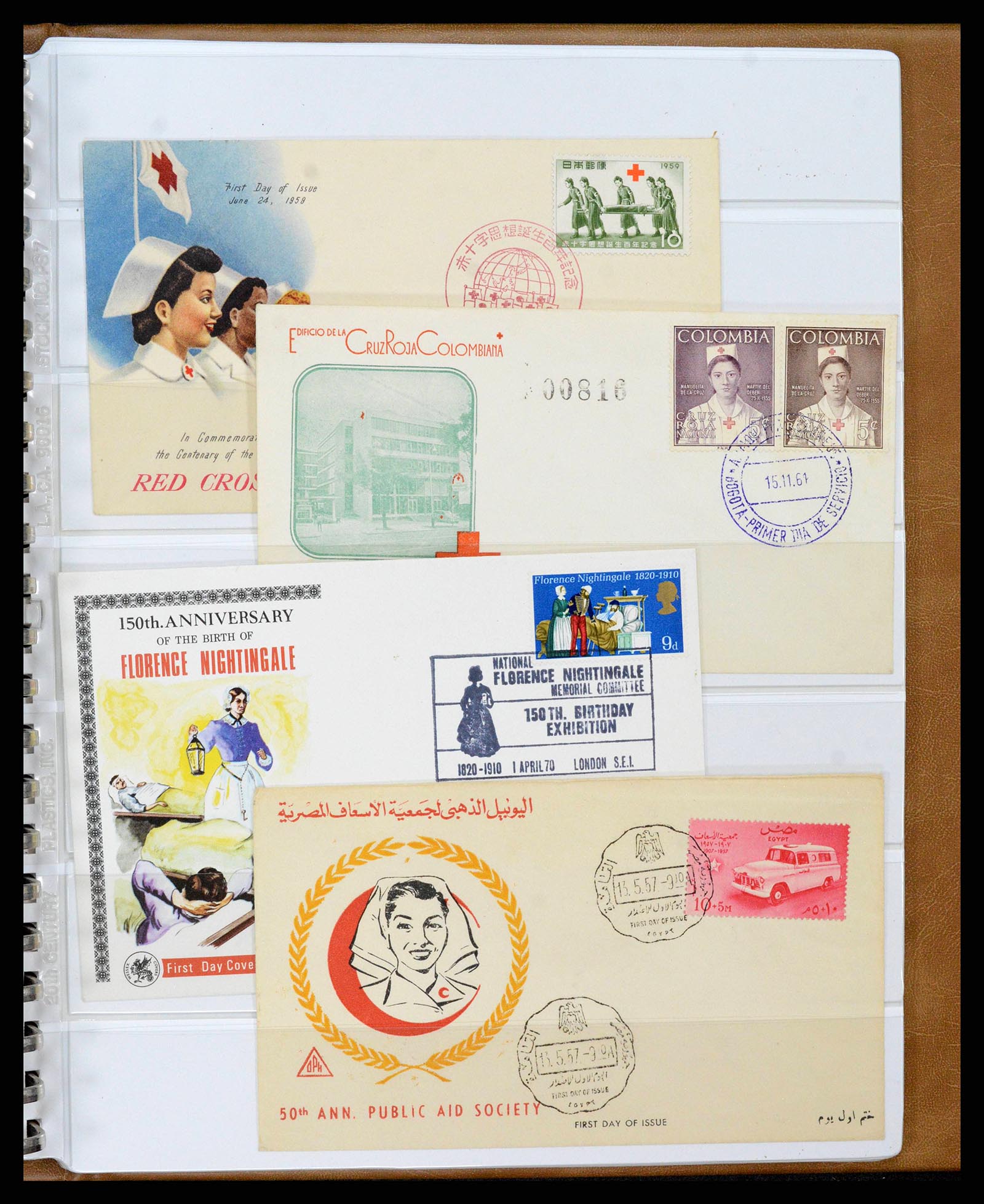 38266 0042 - Stamp collection 38266 Theme Red Cross 1920-1970.
