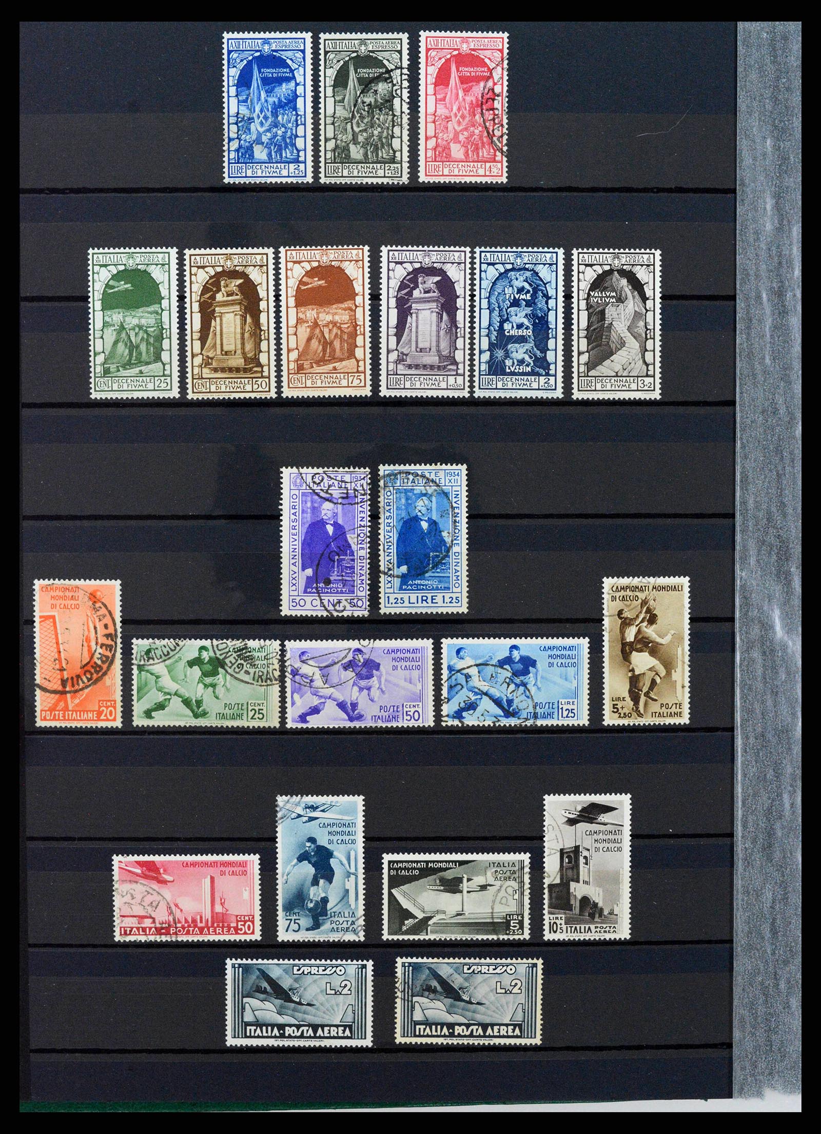 38304 0012 - Postzegelverzameling 38304 Italië 1862-1945.
