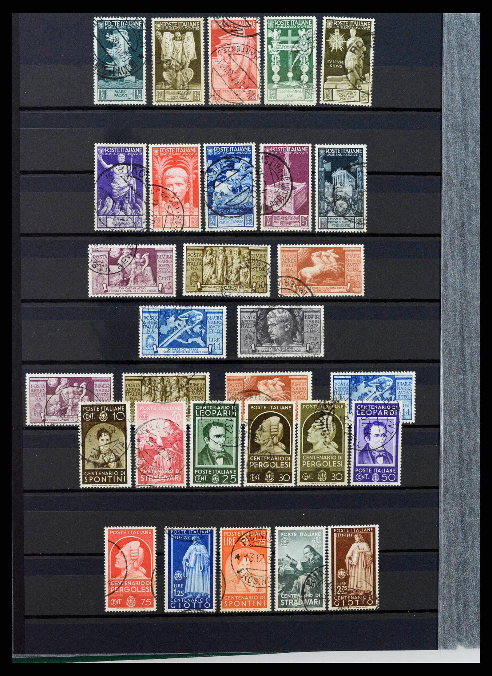38304 0019 - Stamp collection 38304 Italy 1862-1945.