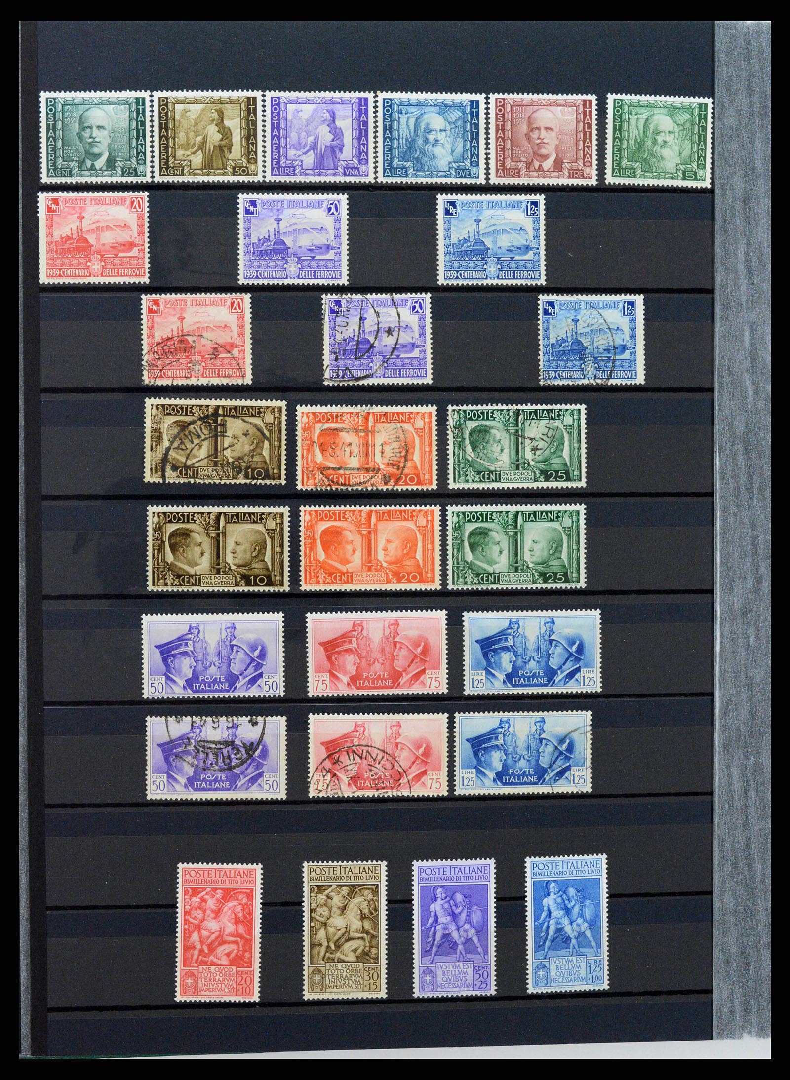 38304 0020 - Stamp collection 38304 Italy 1862-1945.