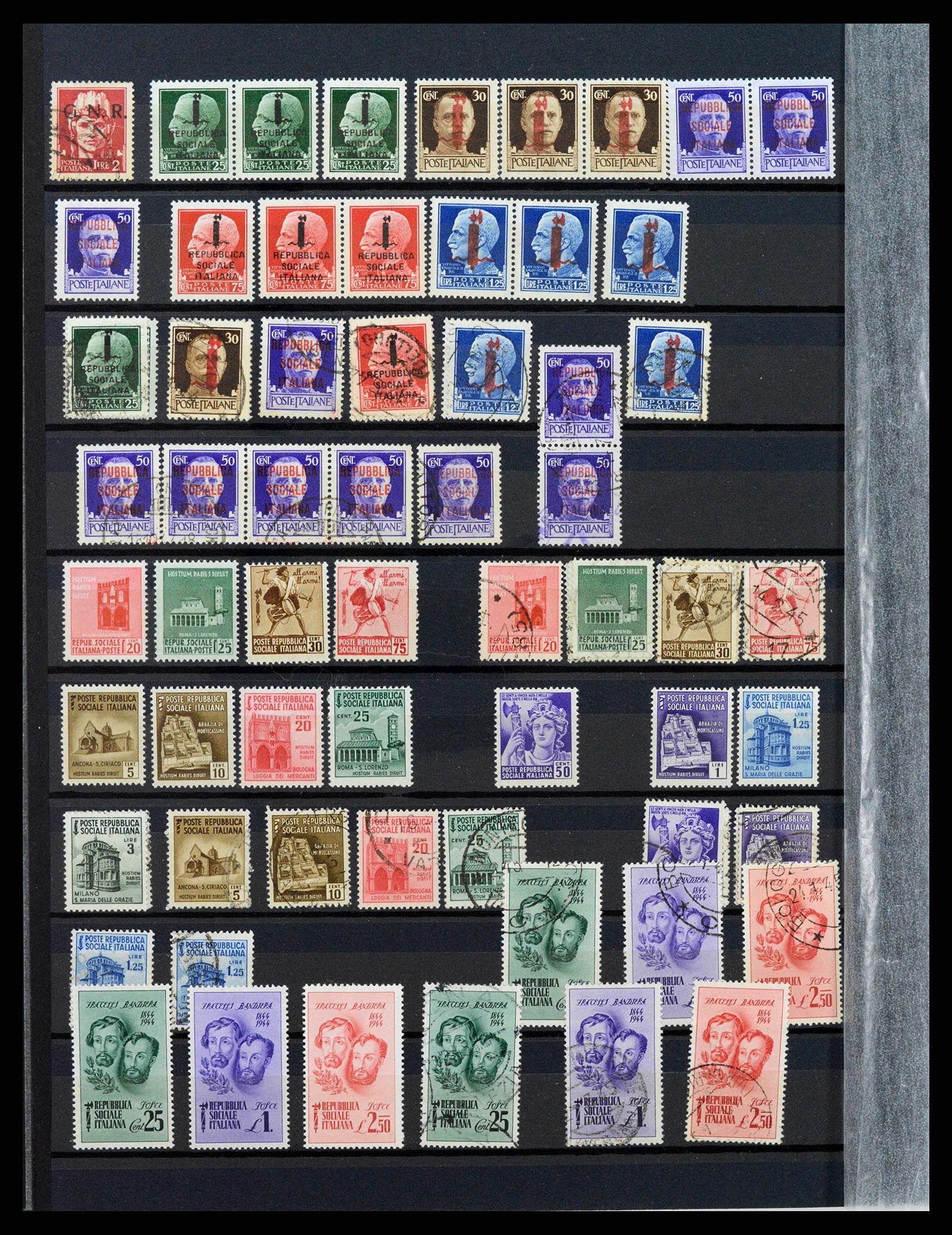 38304 0023 - Stamp collection 38304 Italy 1862-1945.