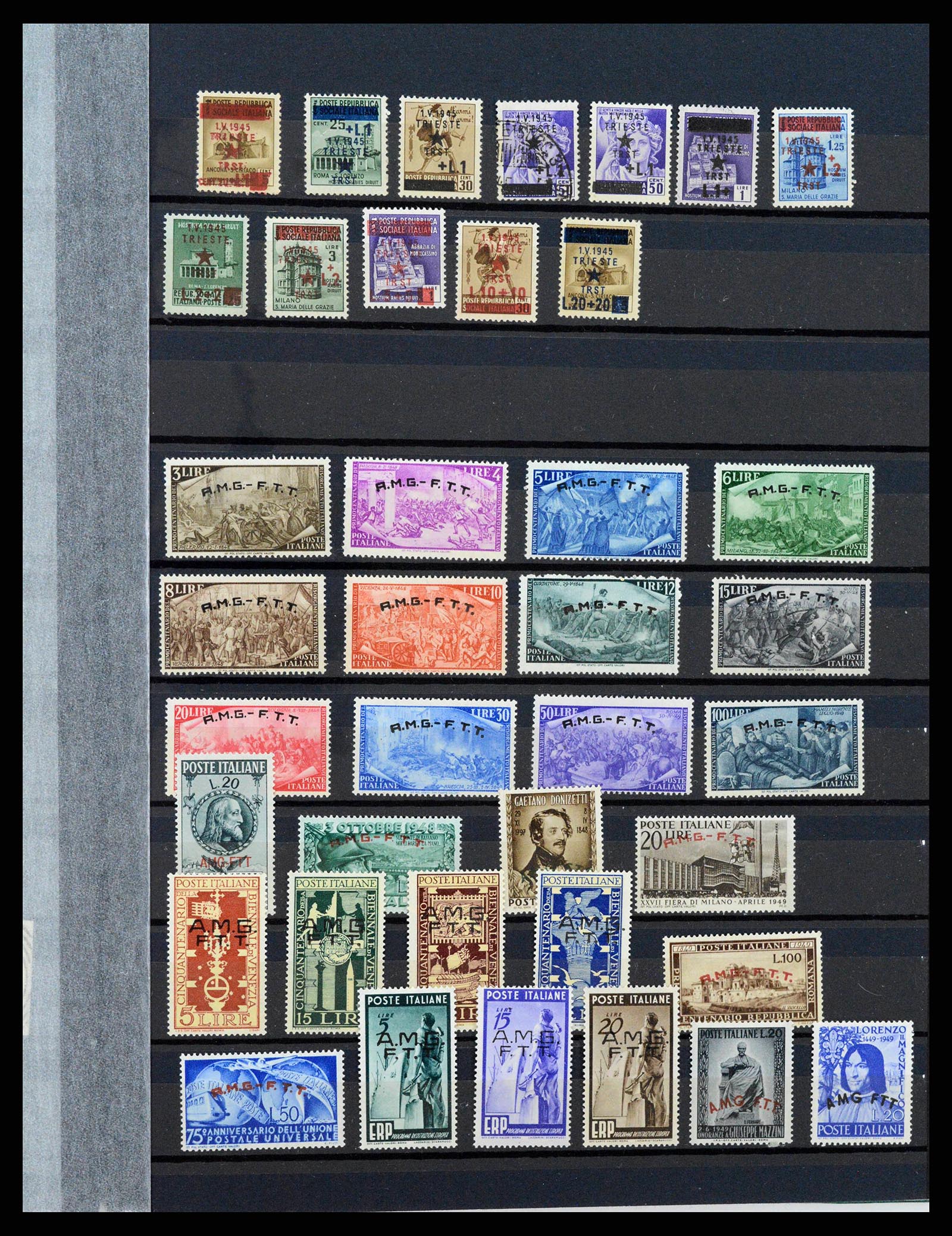 38304 0038 - Stamp collection 38304 Italy 1862-1945.