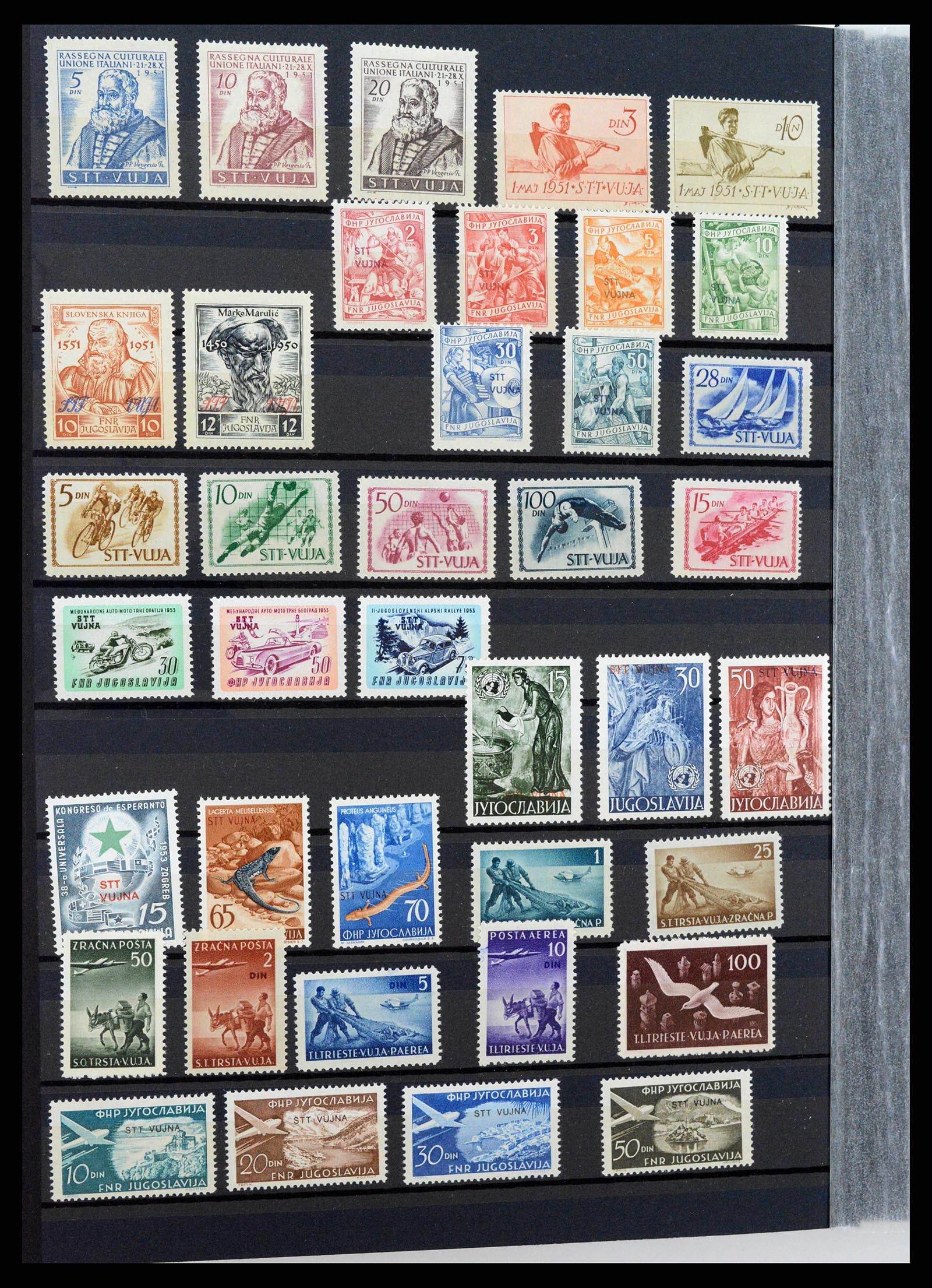 38304 0043 - Stamp collection 38304 Italy 1862-1945.