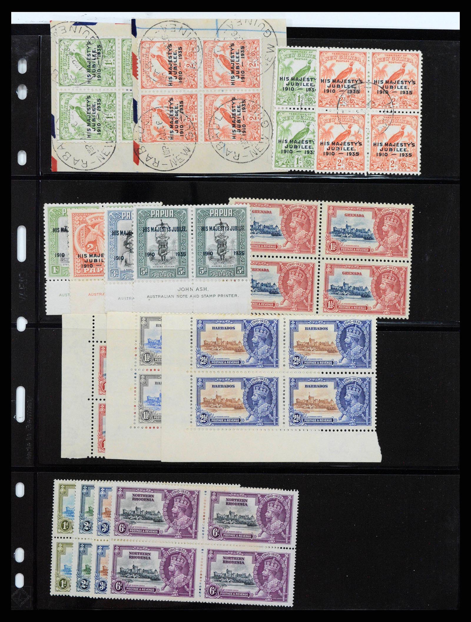 38352 0012 - Stamp collection 38352 British colonies omnibus 1935.
