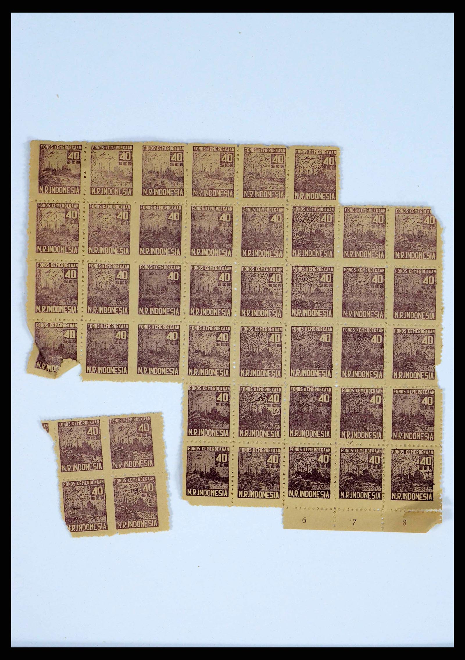 38356 0008 - Postzegelverzameling 38356 Nederlands Indië interim 1946-1947.