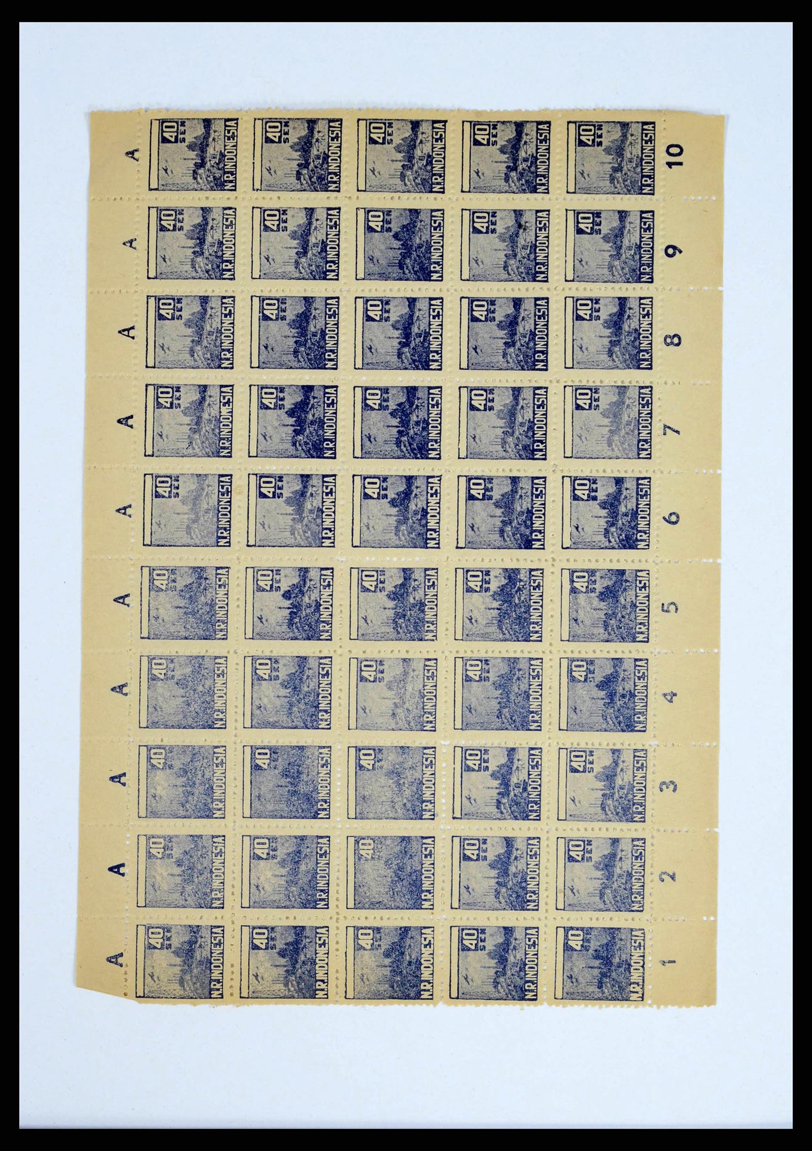 38356 0015 - Postzegelverzameling 38356 Nederlands Indië interim 1946-1947.