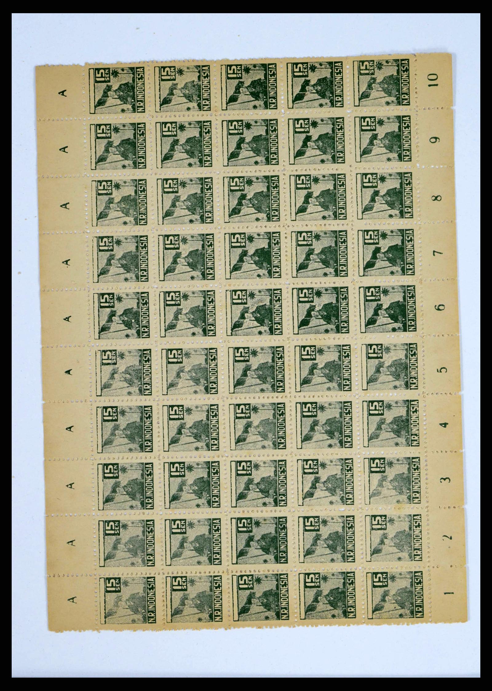 38356 0040 - Postzegelverzameling 38356 Nederlands Indië interim 1946-1947.