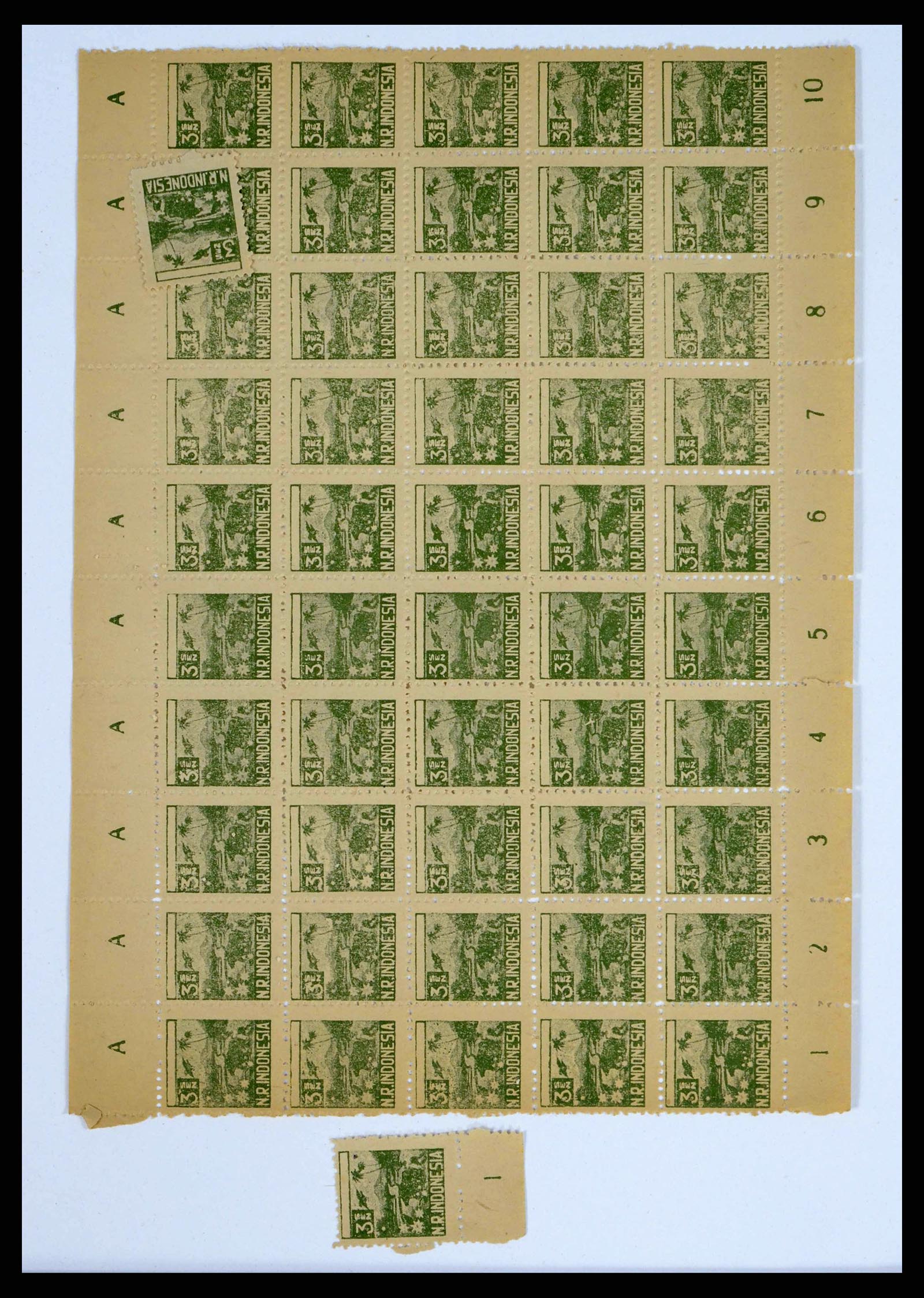 38356 0044 - Postzegelverzameling 38356 Nederlands Indië interim 1946-1947.