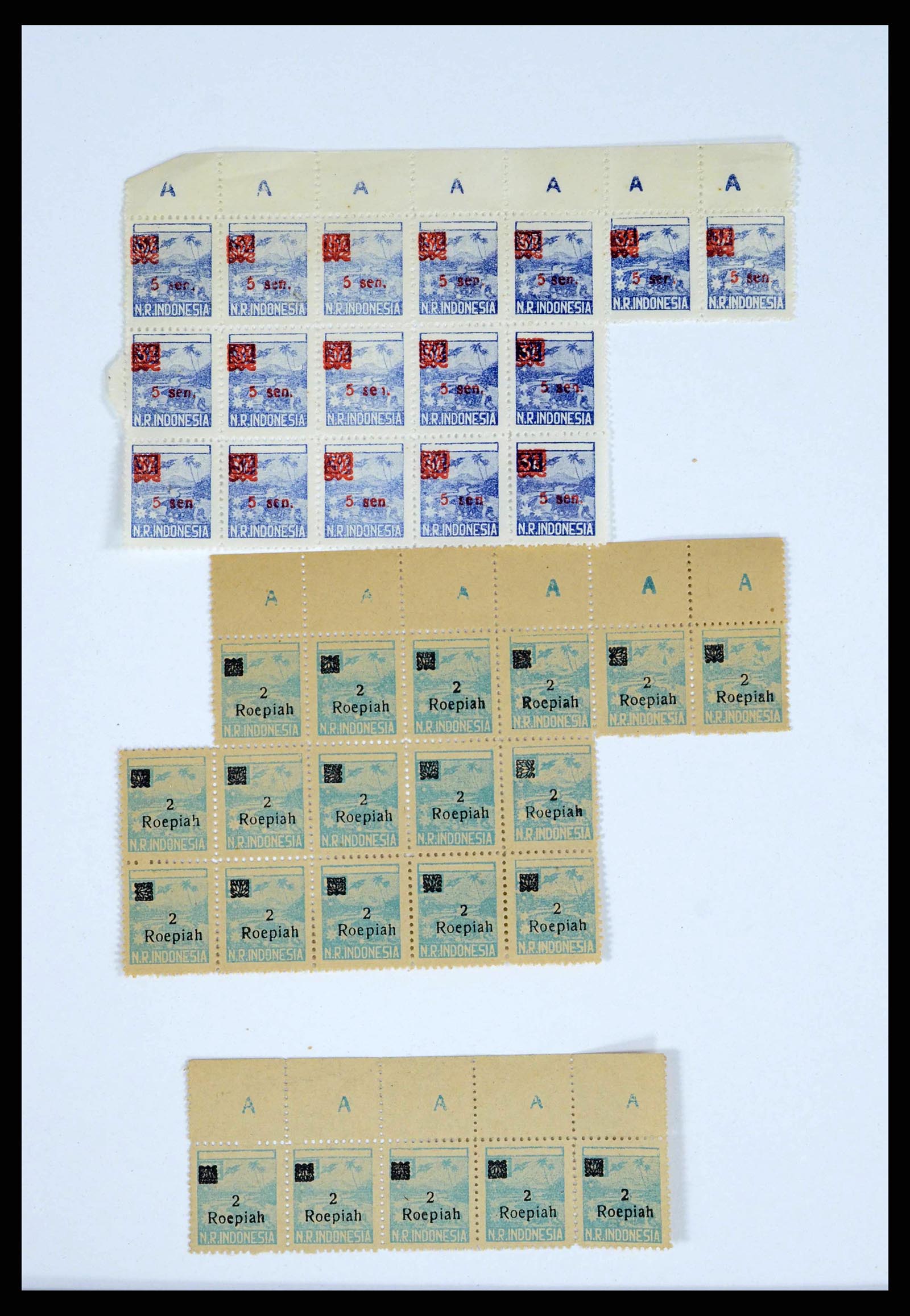 38356 0063 - Postzegelverzameling 38356 Nederlands Indië interim 1946-1947.