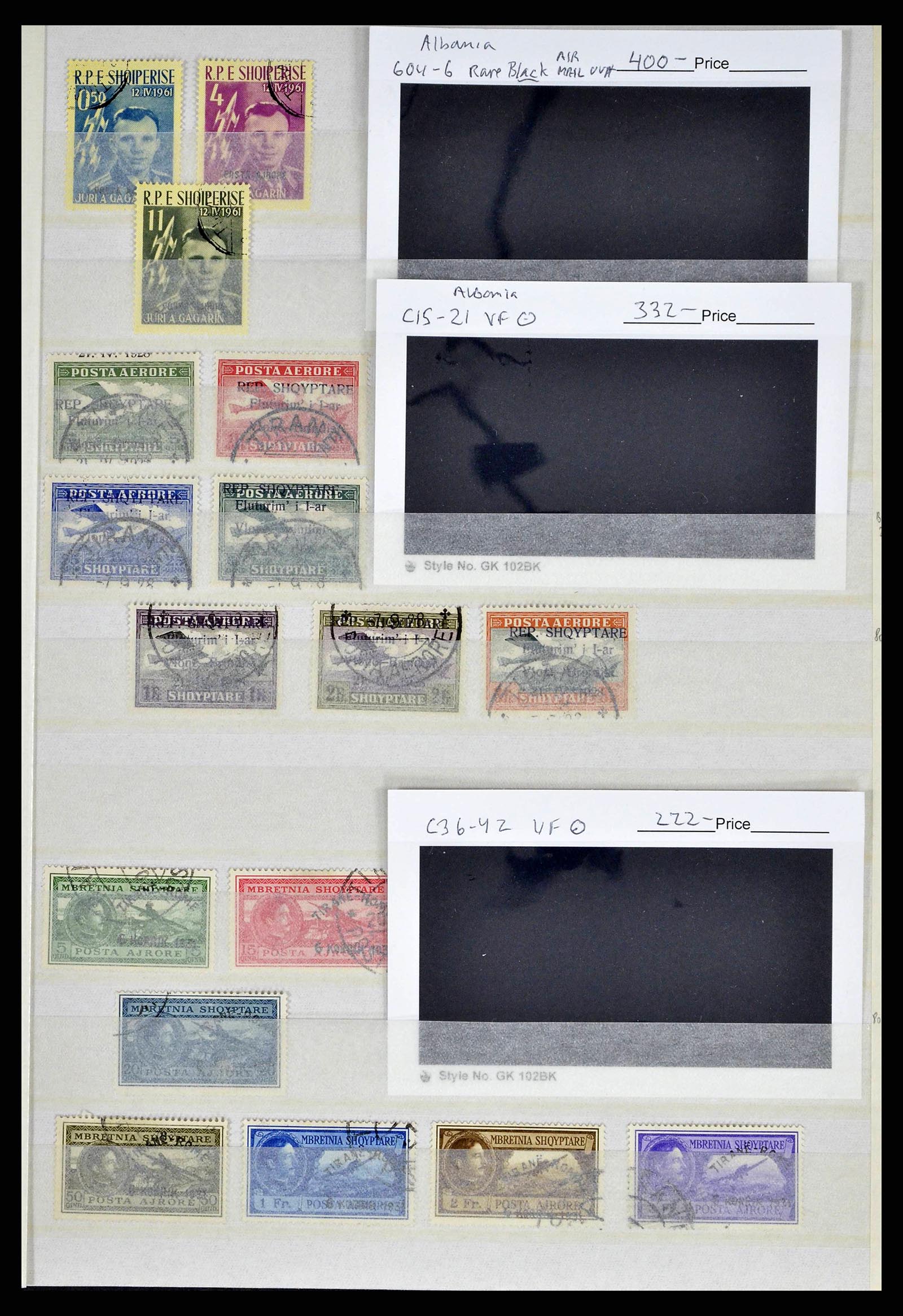 38370 0001 - Postzegelverzameling 38370 Wereld dure luchtpostzegels 1920-1961.
