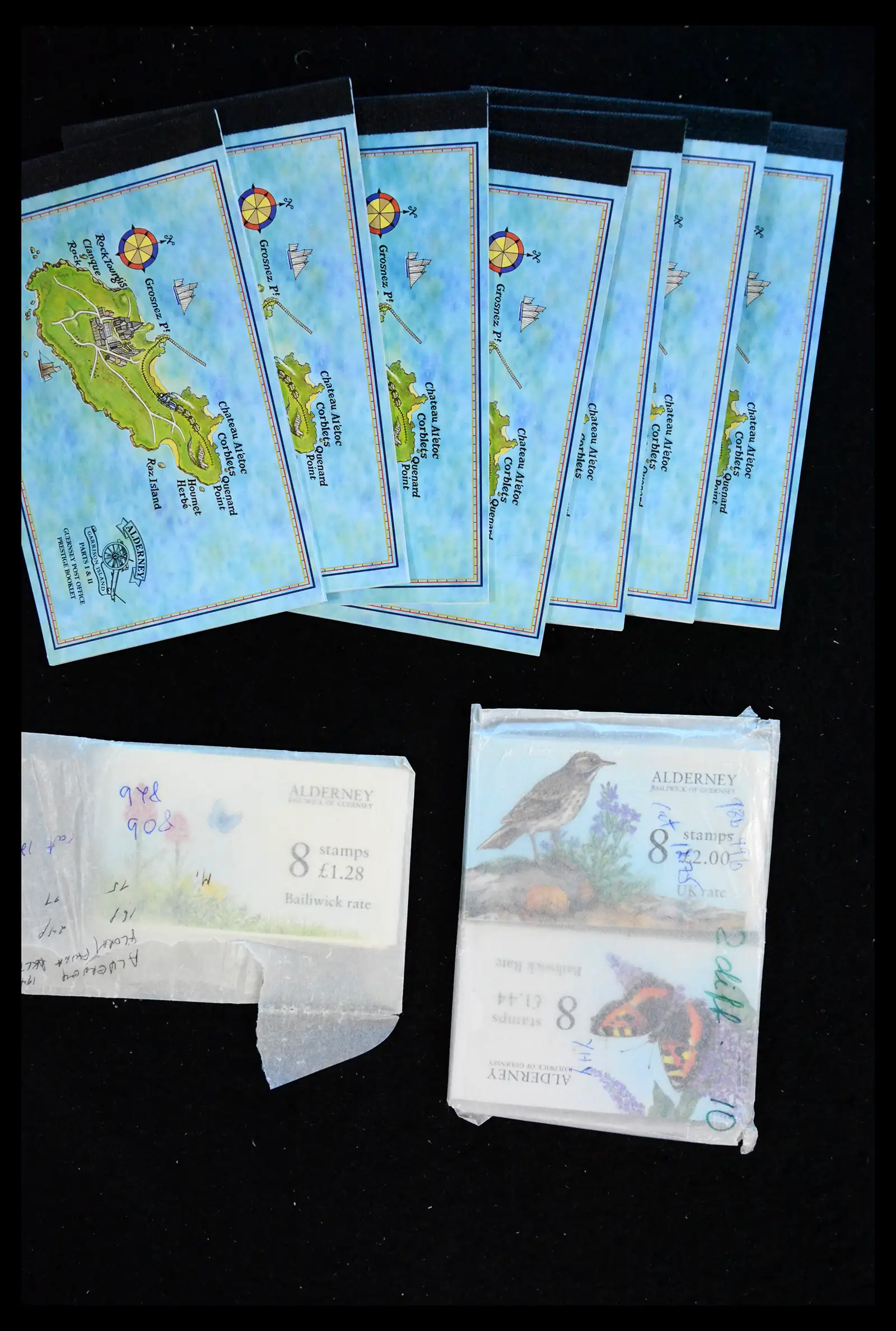 38391 0016 - Postzegelverzameling 38391 Kanaaleilanden prestige boekjes 1991-2010.