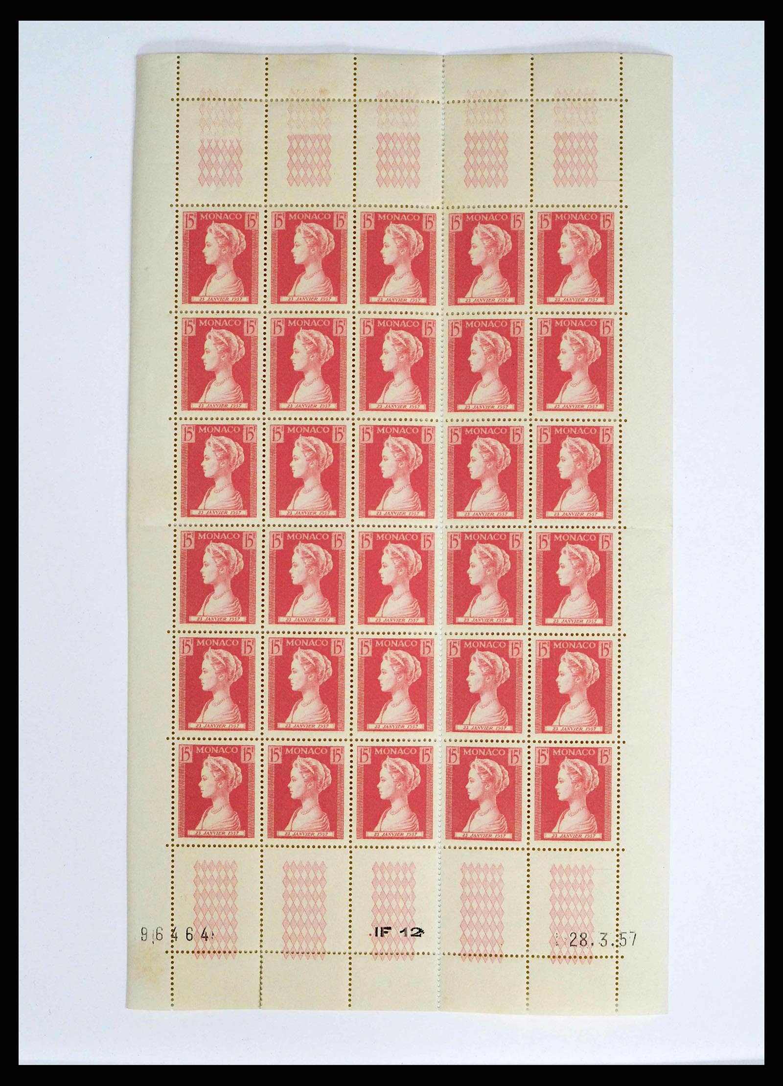 38411 0016 - Postzegelverzameling 38411 Monaco jaren 50/70.