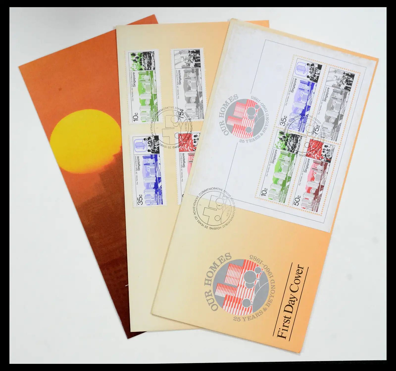 38432 0069 - Postzegelverzameling 38432 Singapore FDC's 1970-2005.