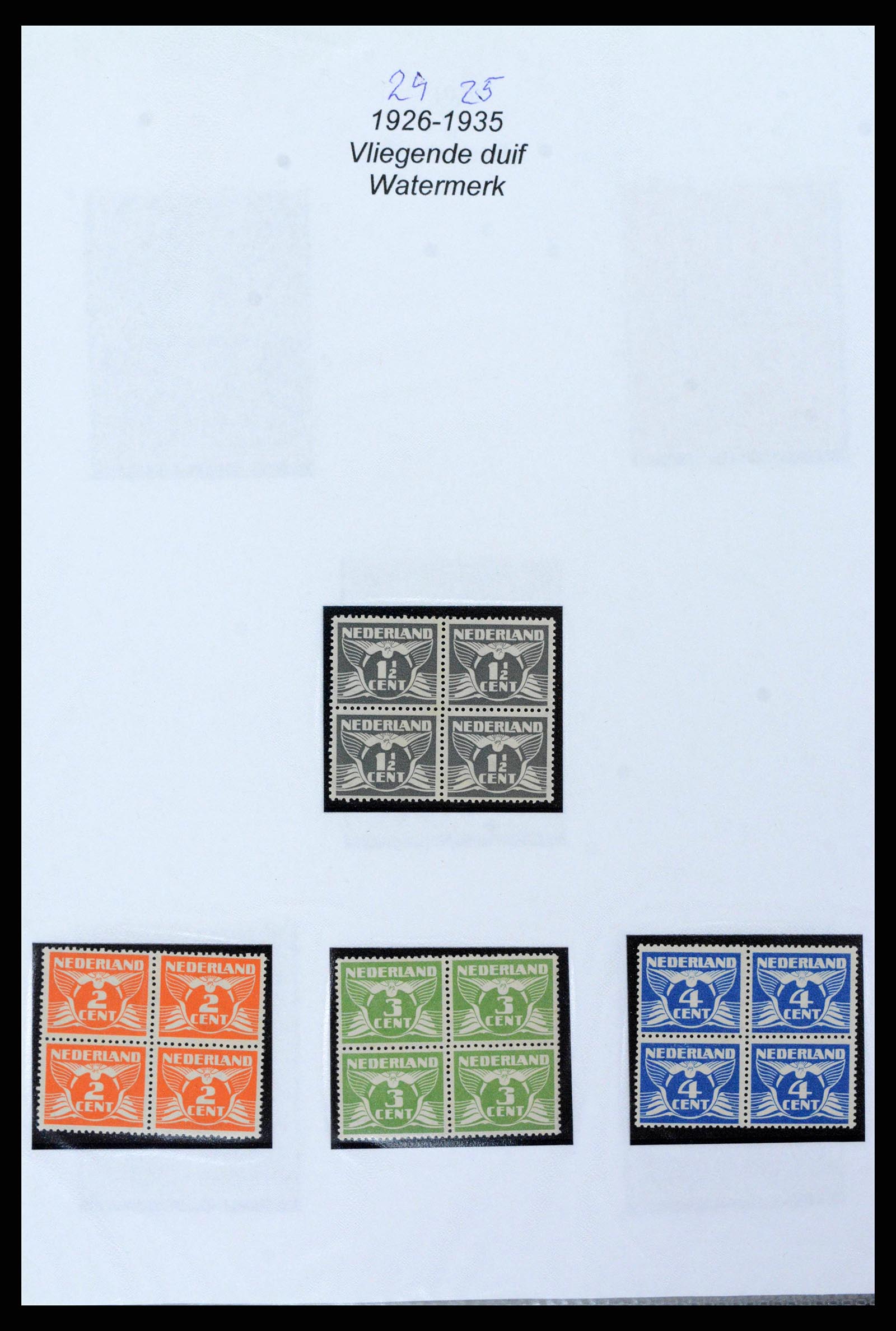 38454 0003 - Stamp collection 38454 Netherlands blocks of 4 1899-2001.