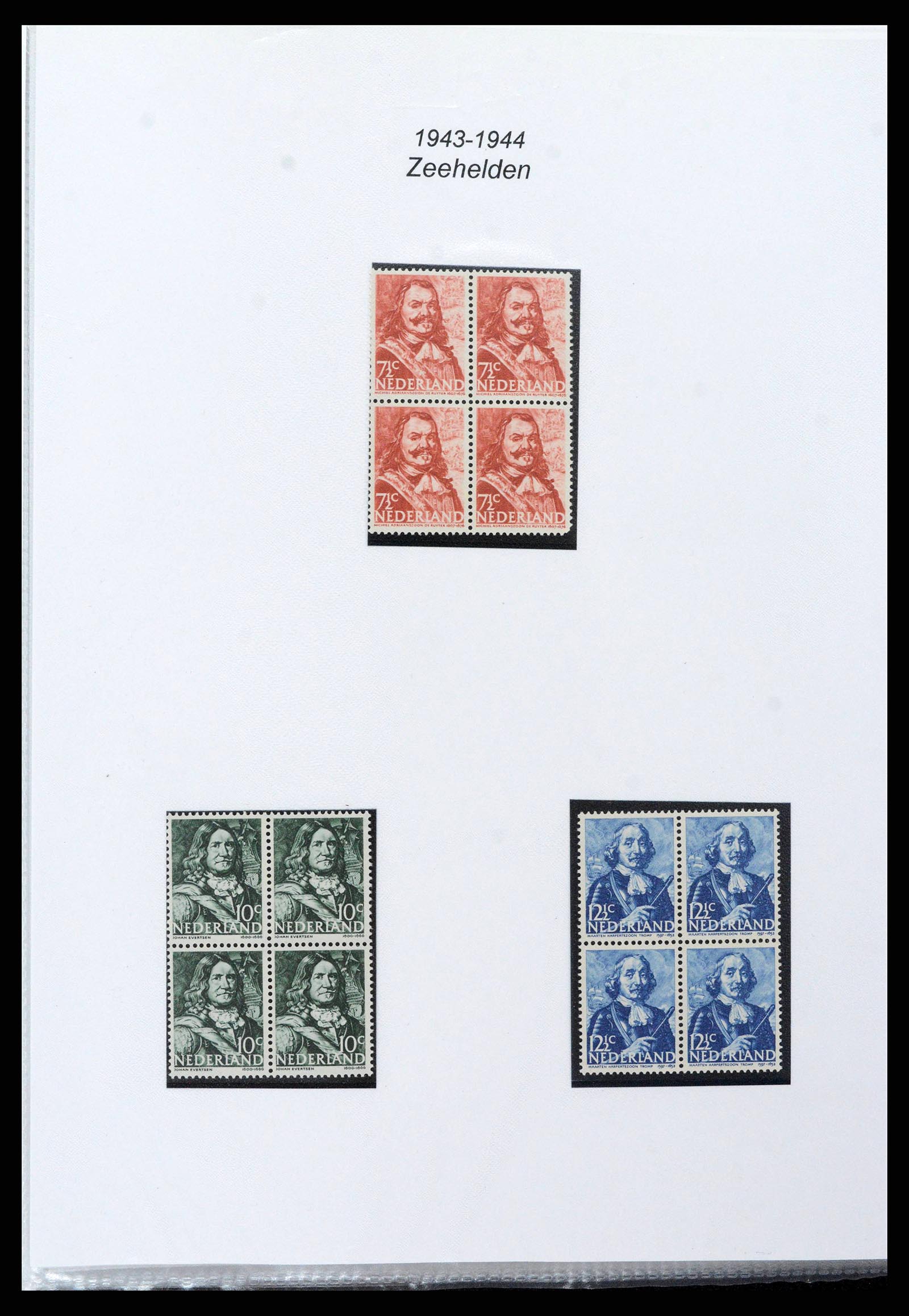 38454 0011 - Stamp collection 38454 Netherlands blocks of 4 1899-2001.