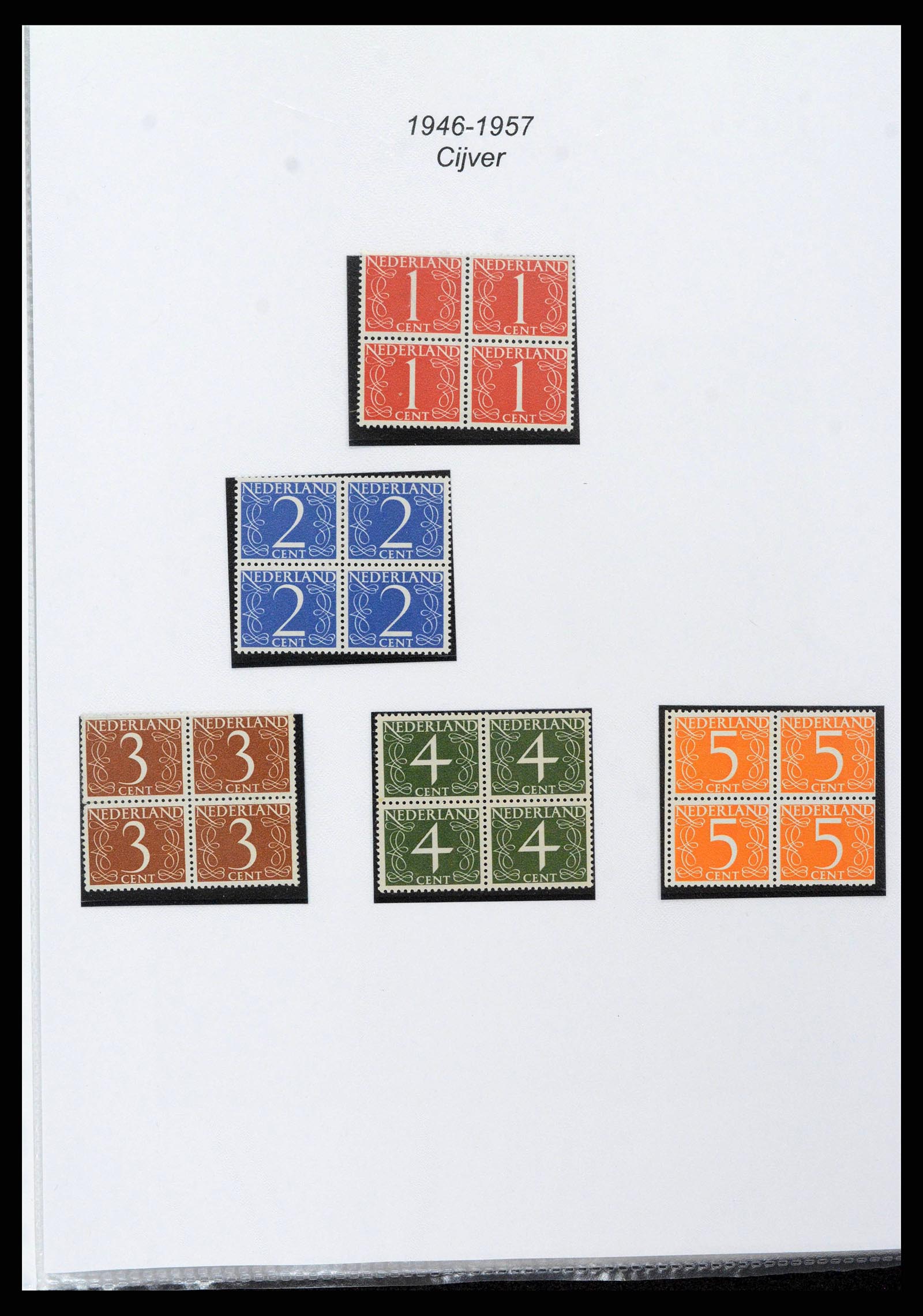 38454 0017 - Stamp collection 38454 Netherlands blocks of 4 1899-2001.