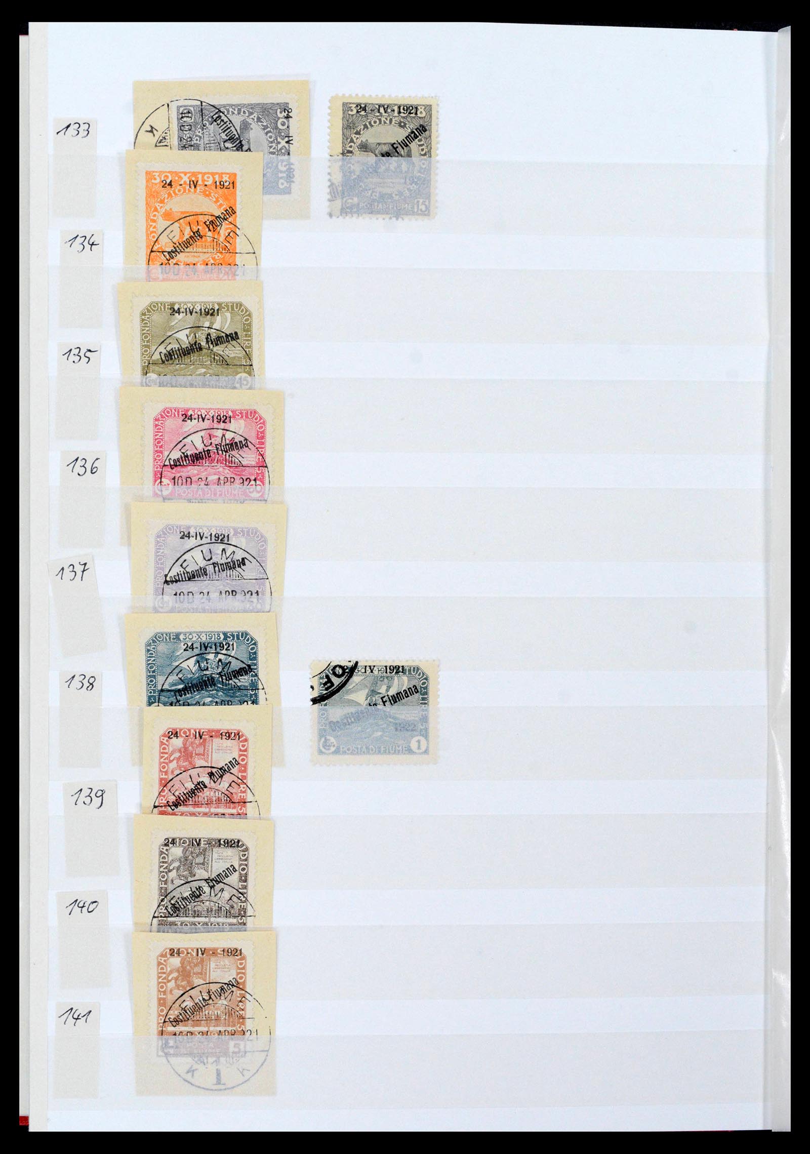38506 0038 - Postzegelverzameling 38506 Fiume 1920-1924.