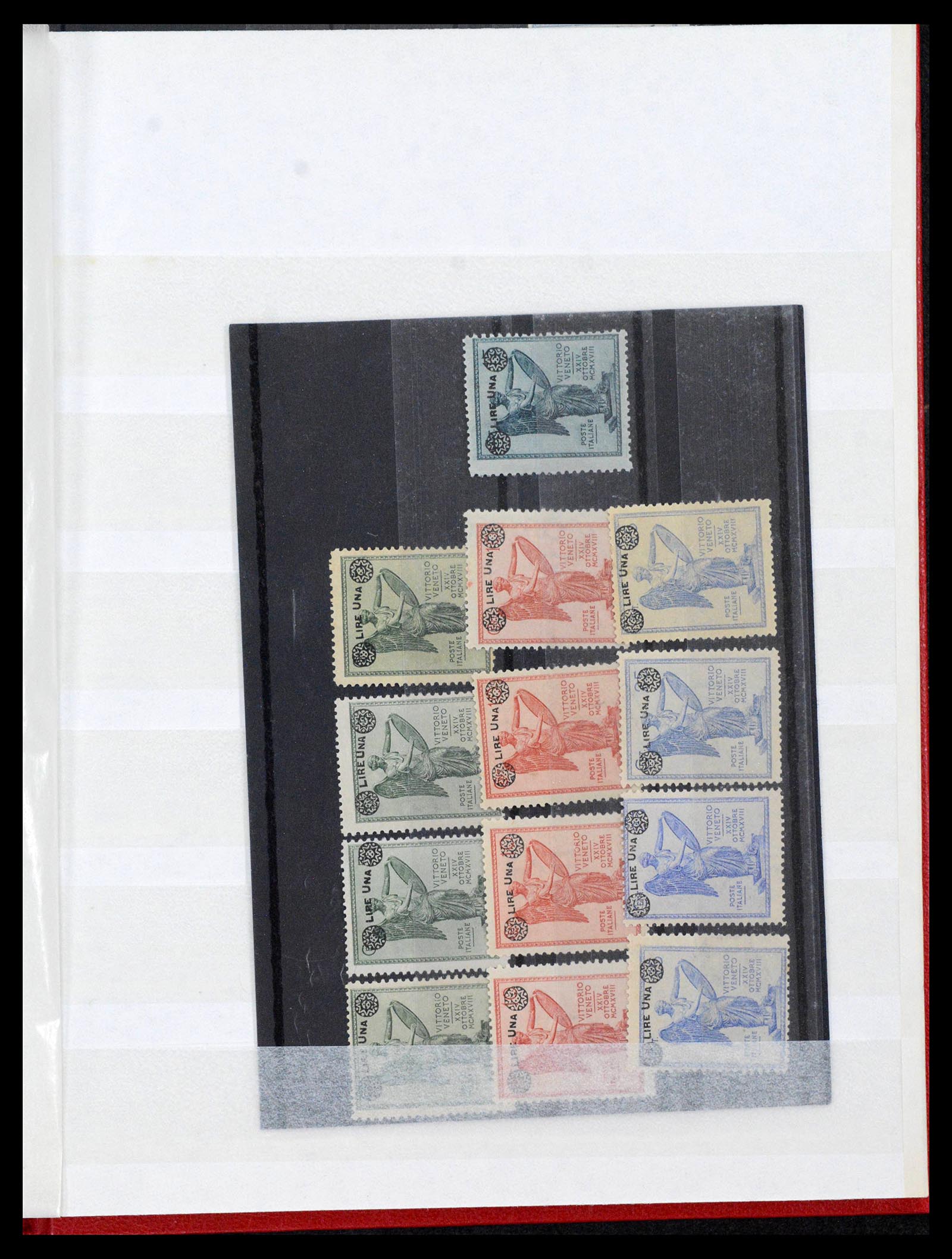 38515 0111 - Stamp collection 38515 Italy and colonies special collection Vittorio 19