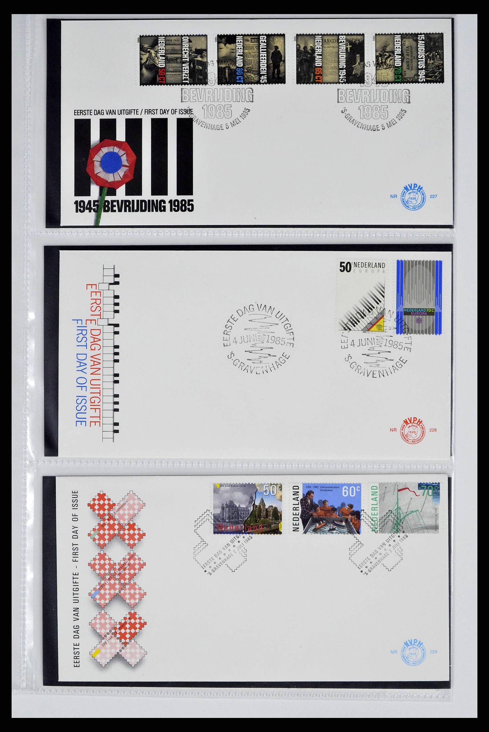 38517 0013 - Postzegelverzameling 38517 Nederland FDC's 1981-2011.