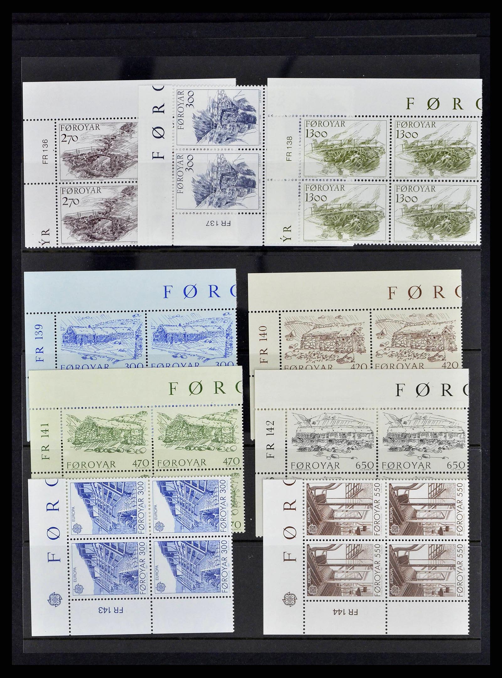 38539 0034 - Postzegelverzameling 38539 Faeroer 1923-1994.