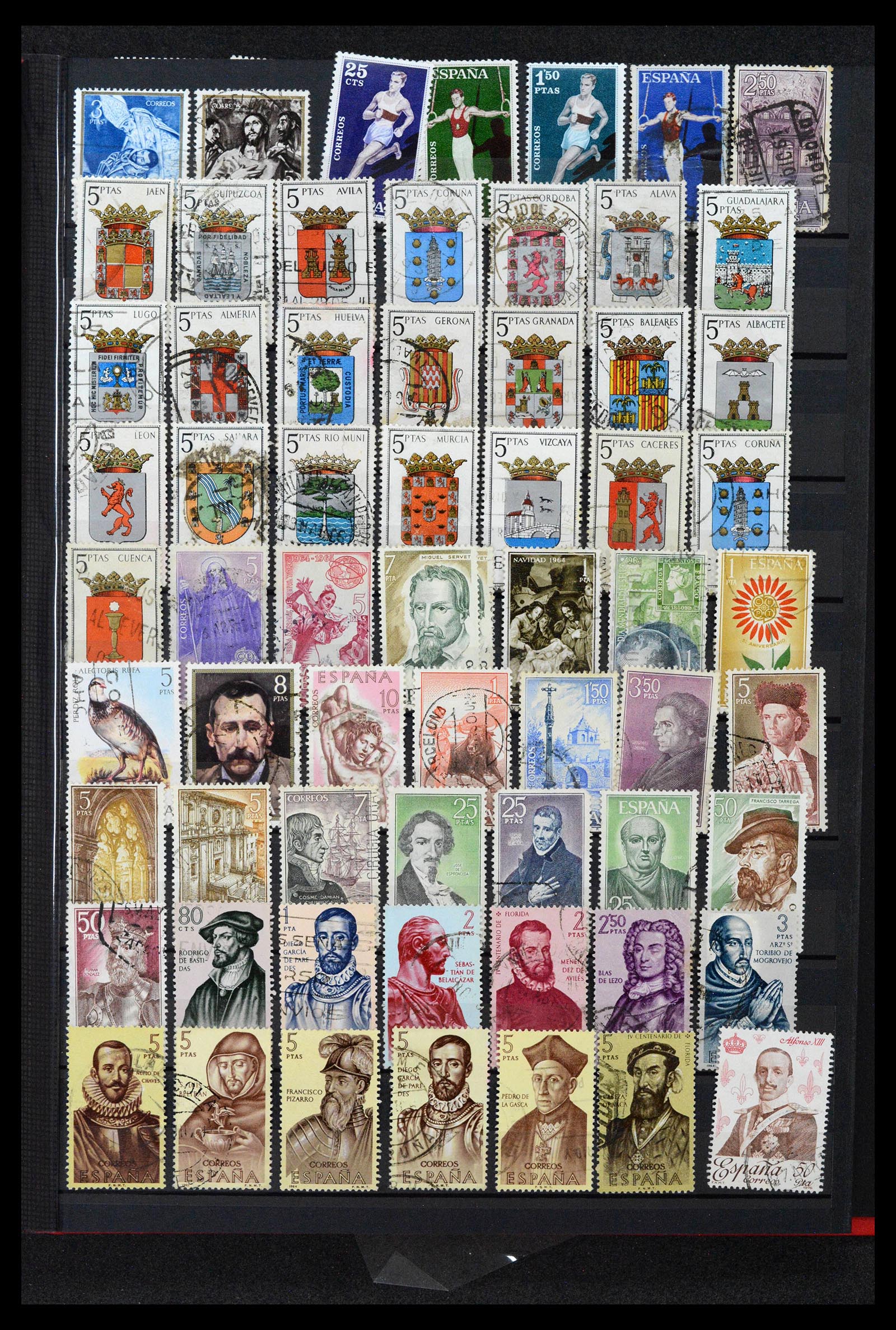 38561 4752 - Postzegelverzameling 38561 Wereld 1880-1980.