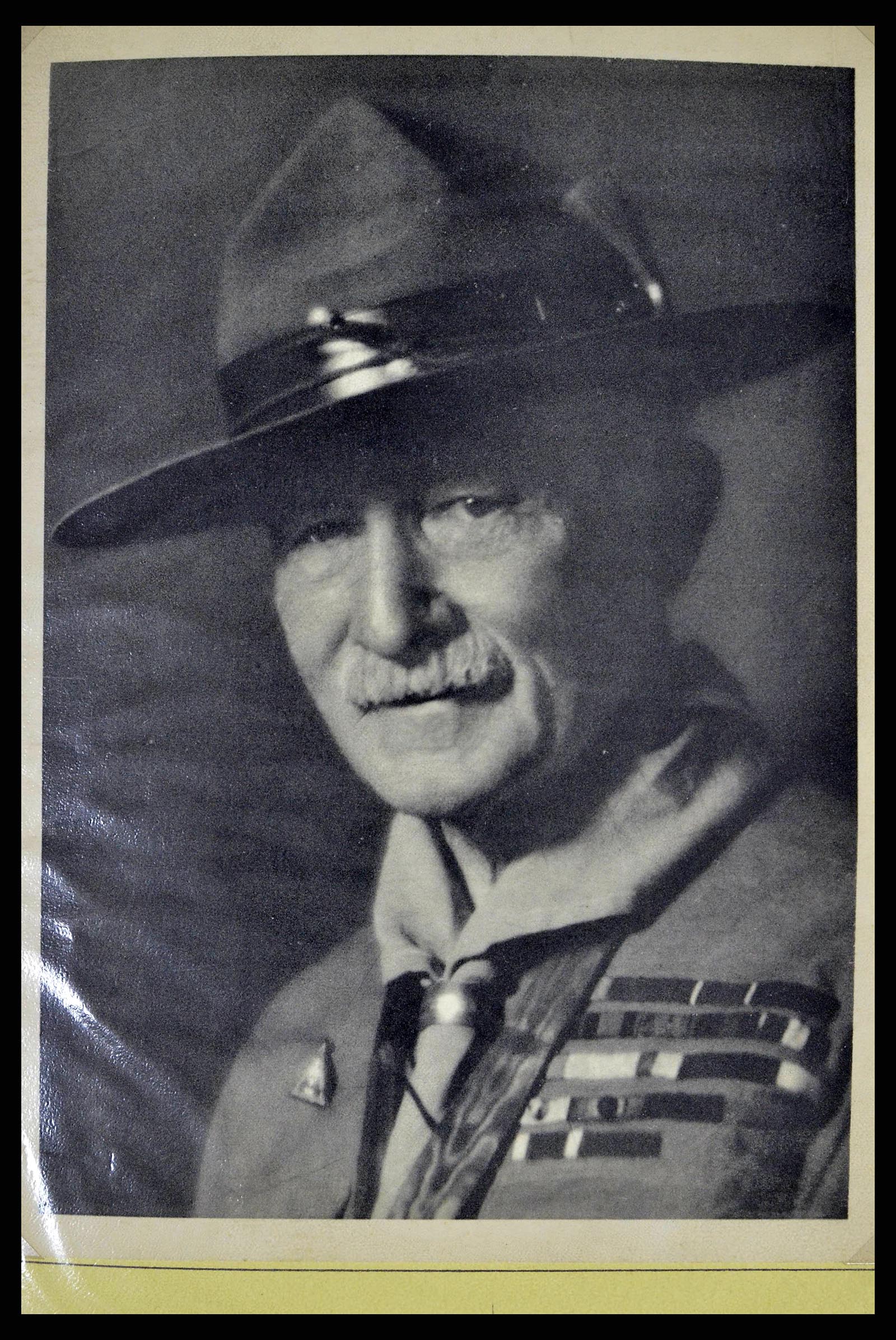 38633 0001 - Stamp collection 38633 Thematic collection scouting 1937-1987.