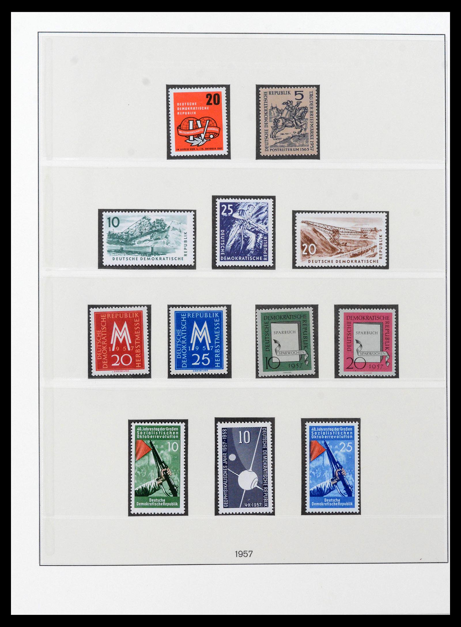 38652 0028 - Postzegelverzameling 38652 DDR 1949-1990.