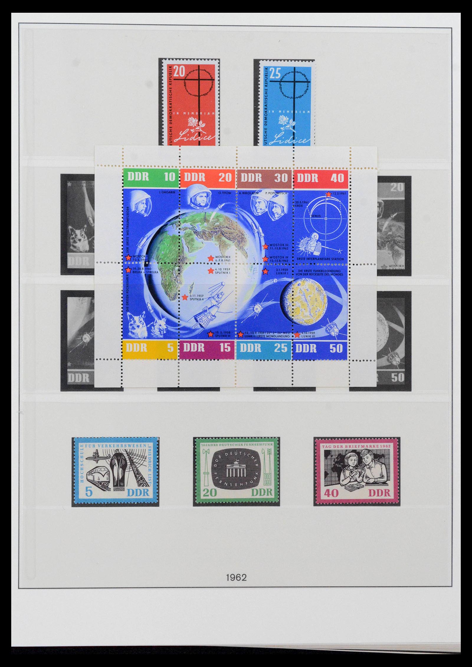 38652 0053 - Stamp collection 38652 GDR 1949-1990.