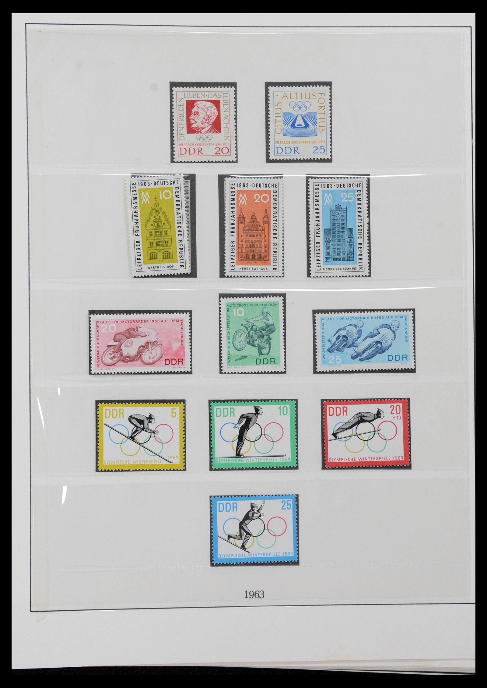 38652 0056 - Stamp collection 38652 GDR 1949-1990.