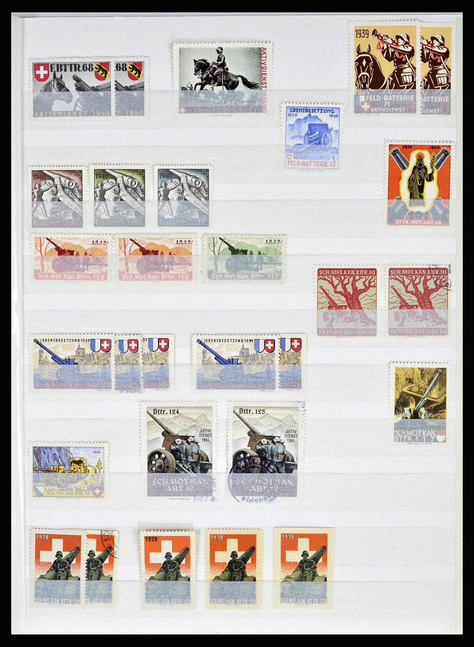 38695 0021 - Postzegelverzameling 38695 Zwitserland soldatenzegels 1914-1945.