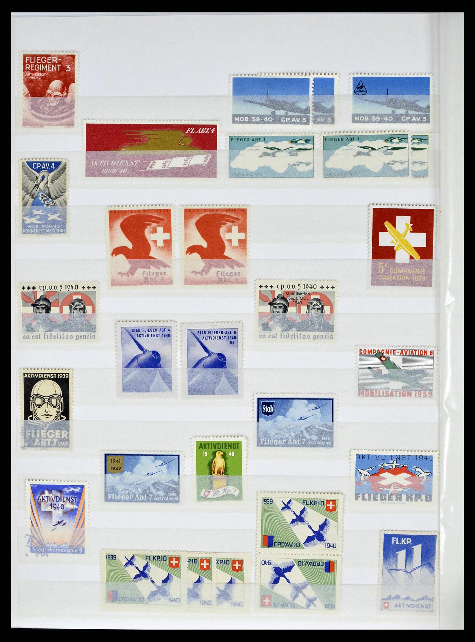 38695 0028 - Postzegelverzameling 38695 Zwitserland soldatenzegels 1914-1945.