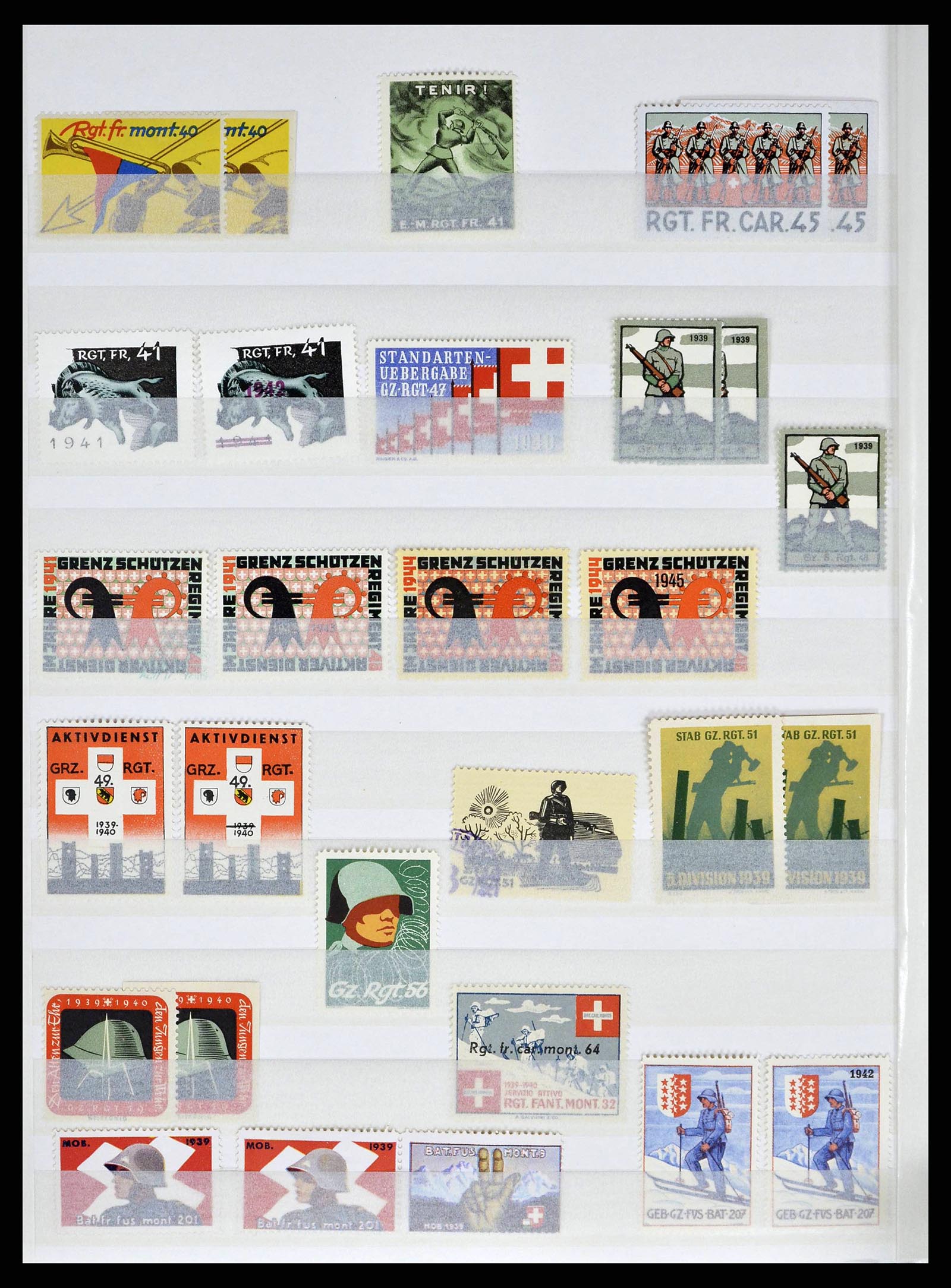 38695 0038 - Postzegelverzameling 38695 Zwitserland soldatenzegels 1914-1945.