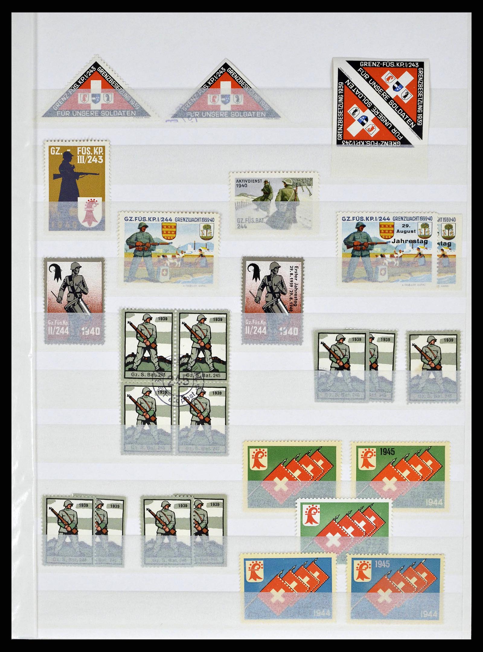 38695 0041 - Stamp collection 38695 Switzerland soldierstamps 1914-1945.