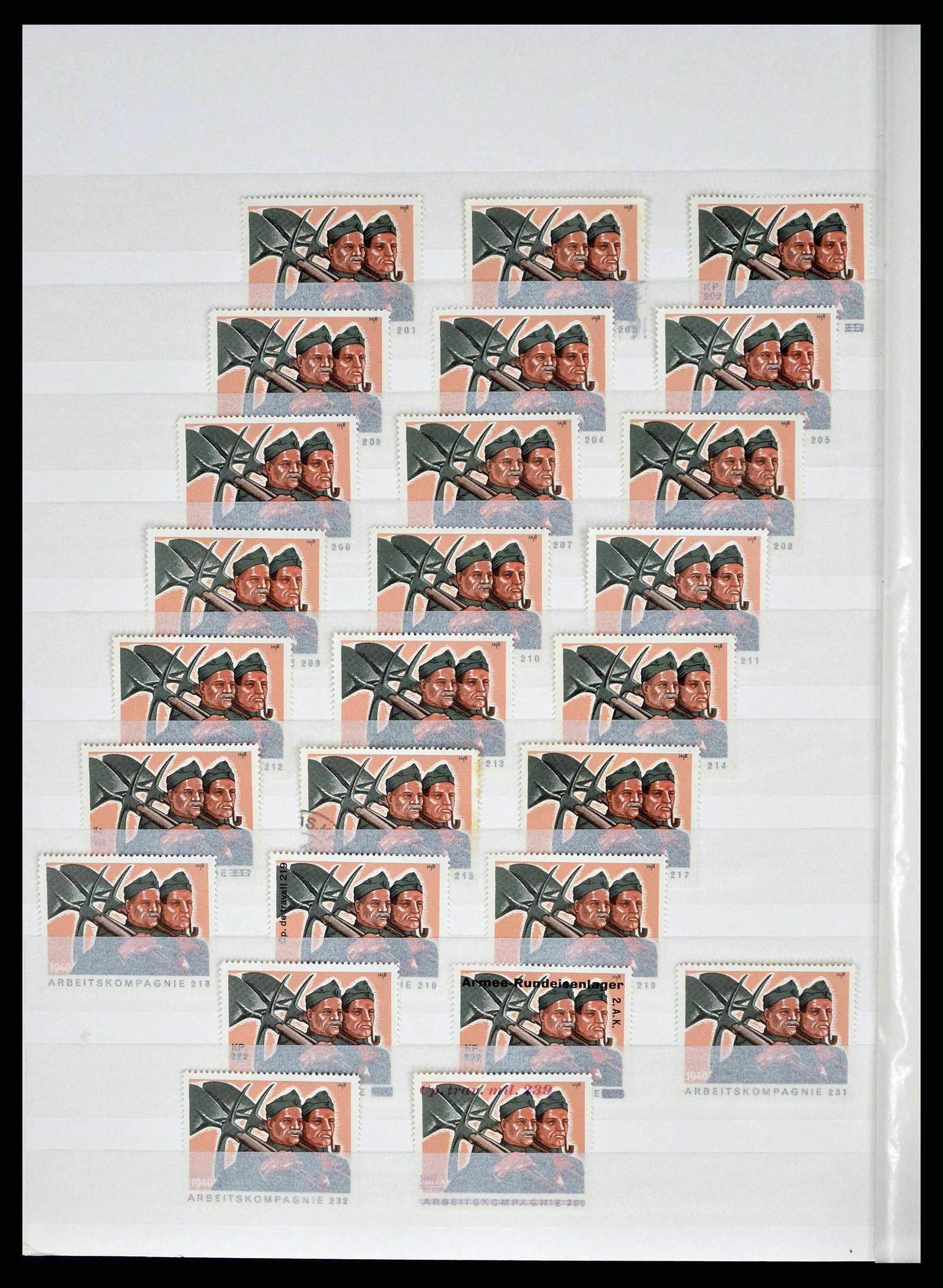 38695 0044 - Stamp collection 38695 Switzerland soldierstamps 1914-1945.