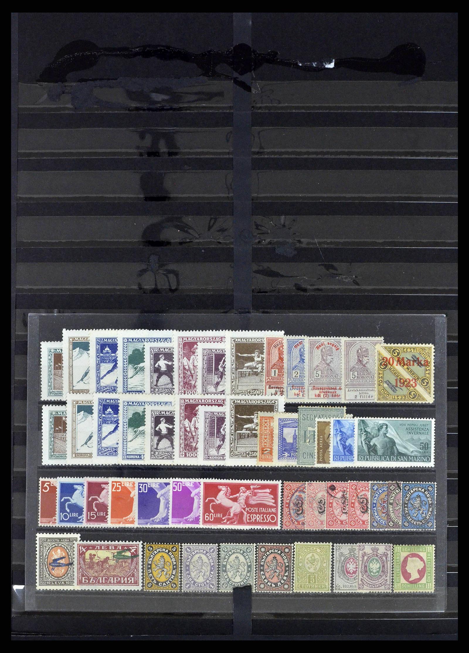 38720 0074 - Stamp collection 38720 European countries.