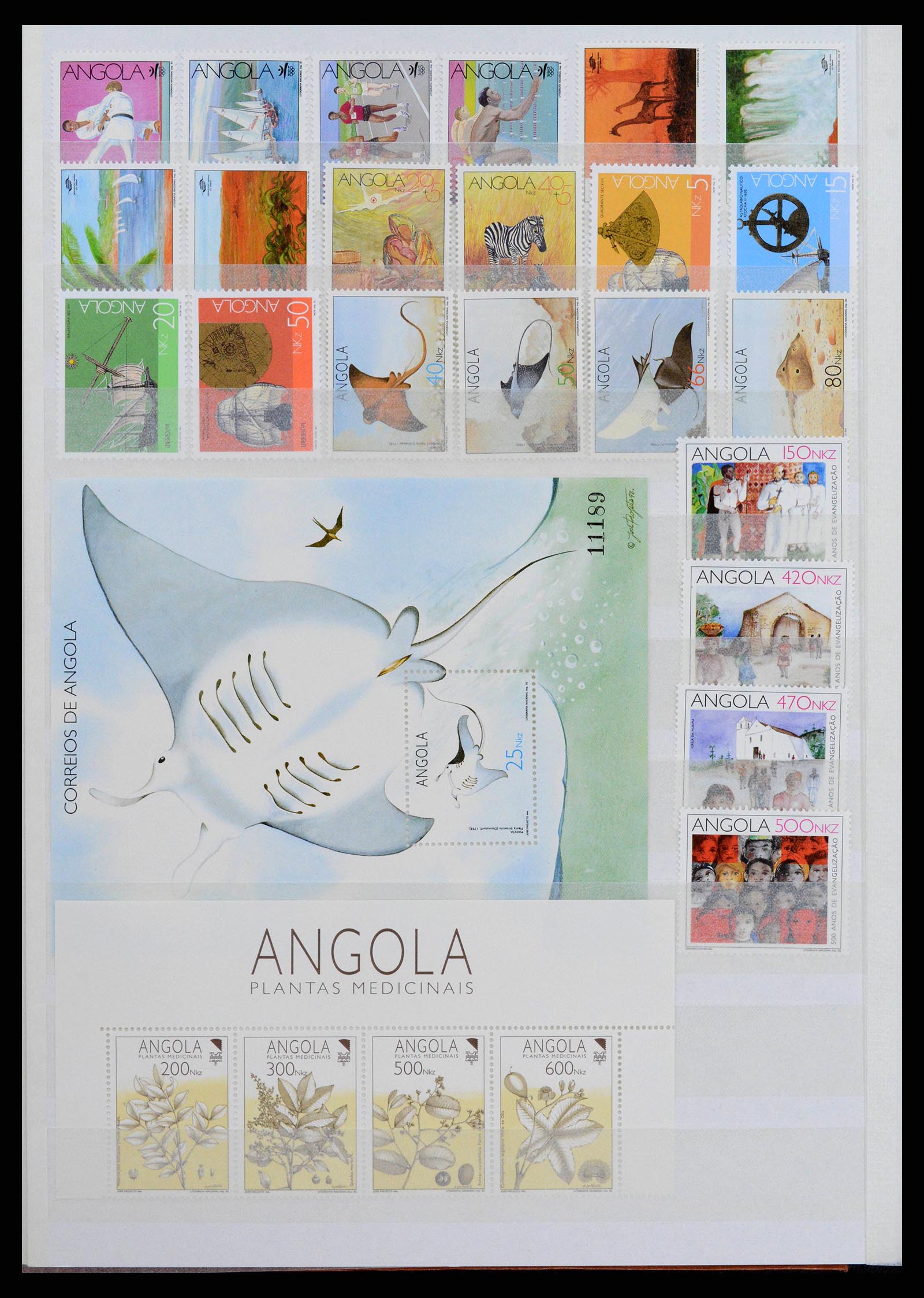 38753 0016 - Postzegelverzameling 38753 Angola 1976-2014.