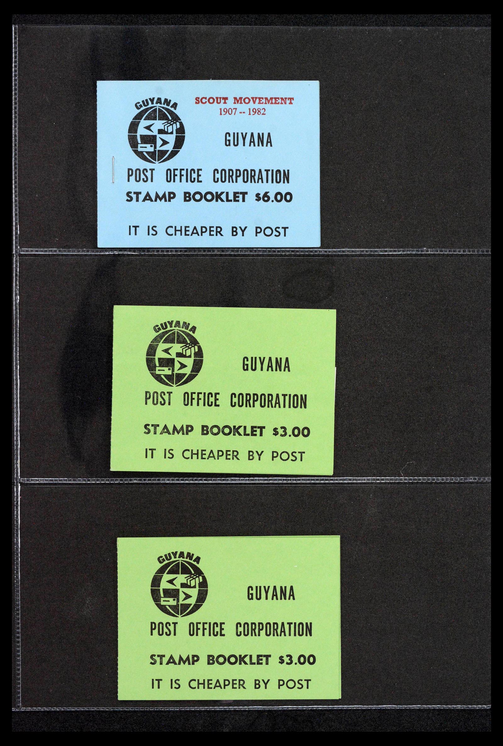 38761 0039 - Postzegelverzameling 38761 Wereld postzegelboekjes.