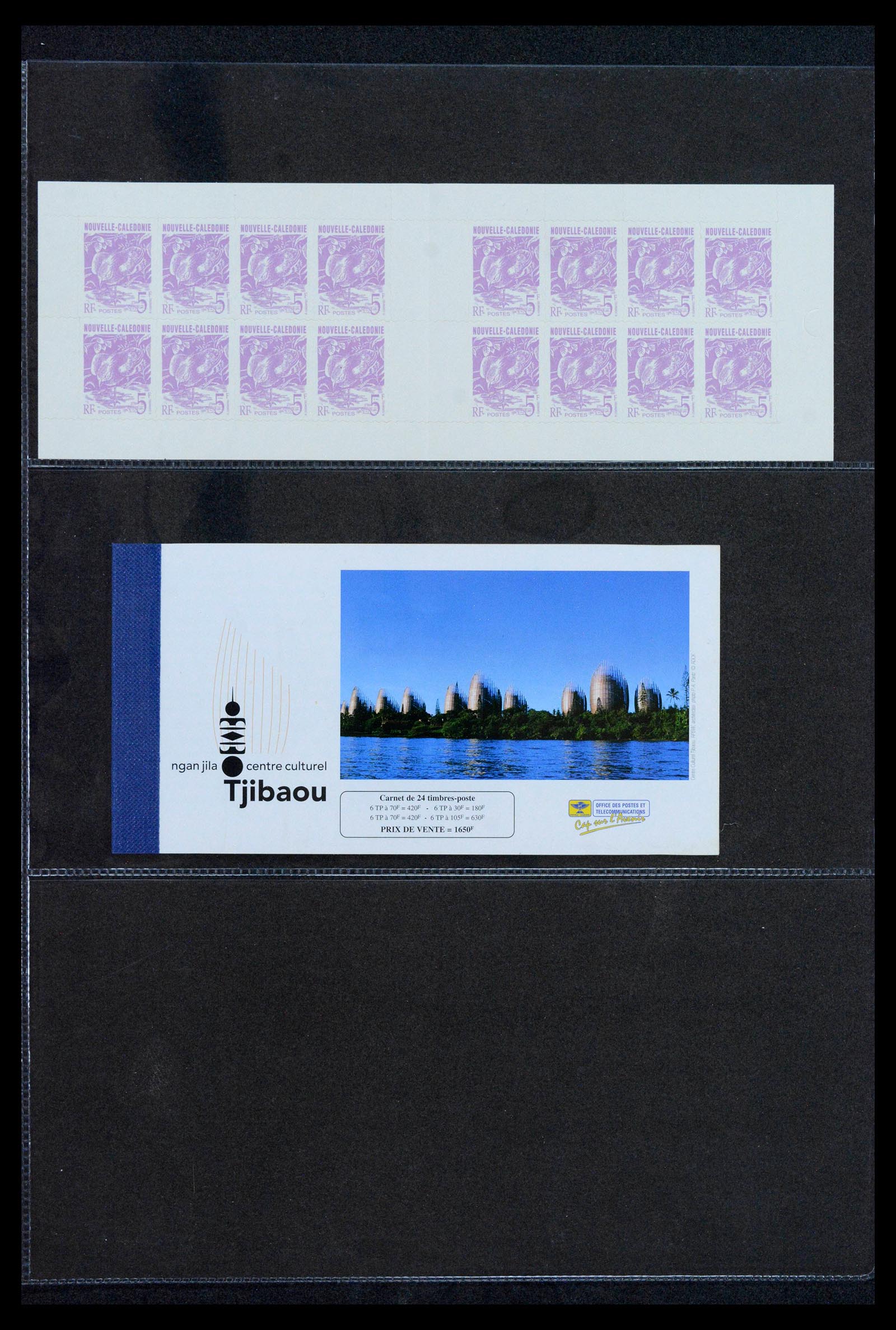 38761 0054 - Postzegelverzameling 38761 Wereld postzegelboekjes.