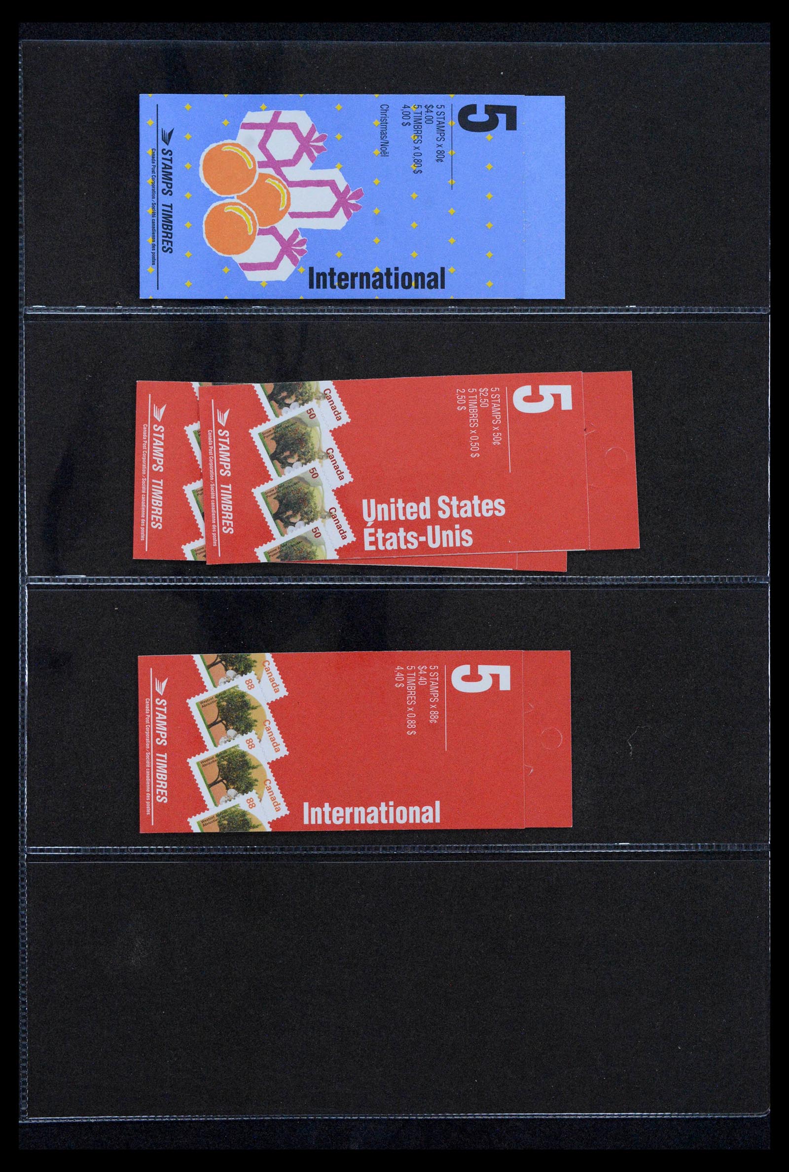38761 0213 - Postzegelverzameling 38761 Wereld postzegelboekjes.