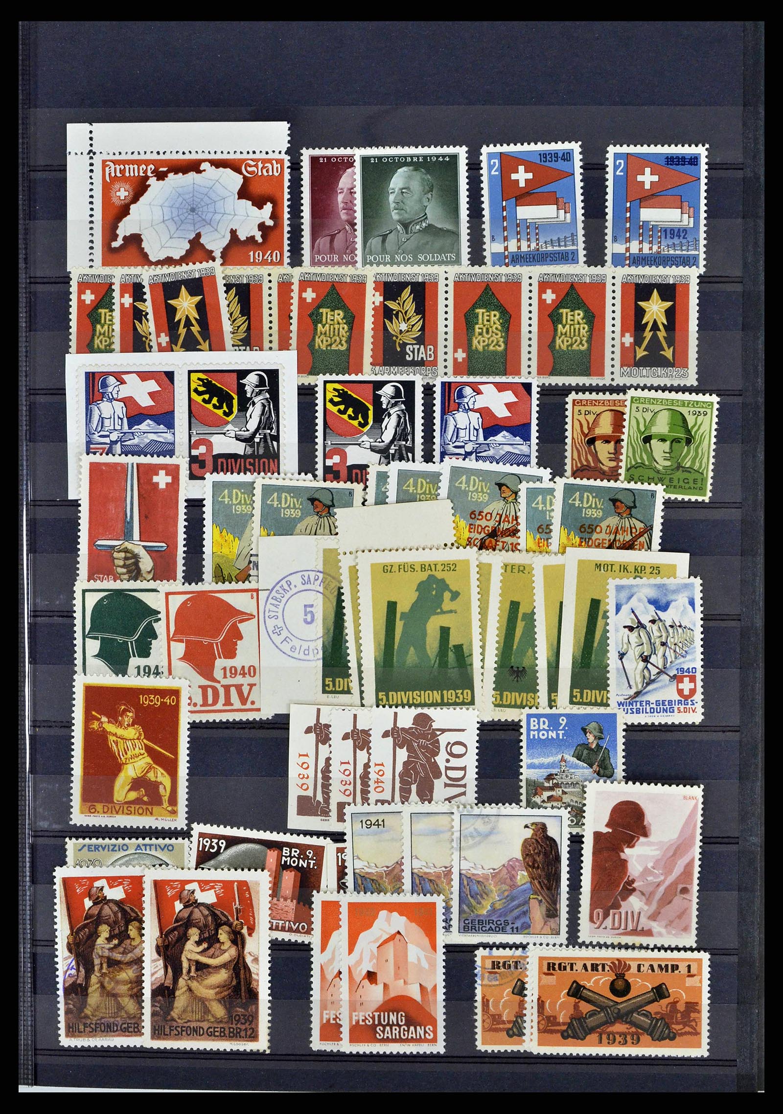 38768 0041 - Stamp collection 38768 Switzerland soldierstamps 1914-1945.