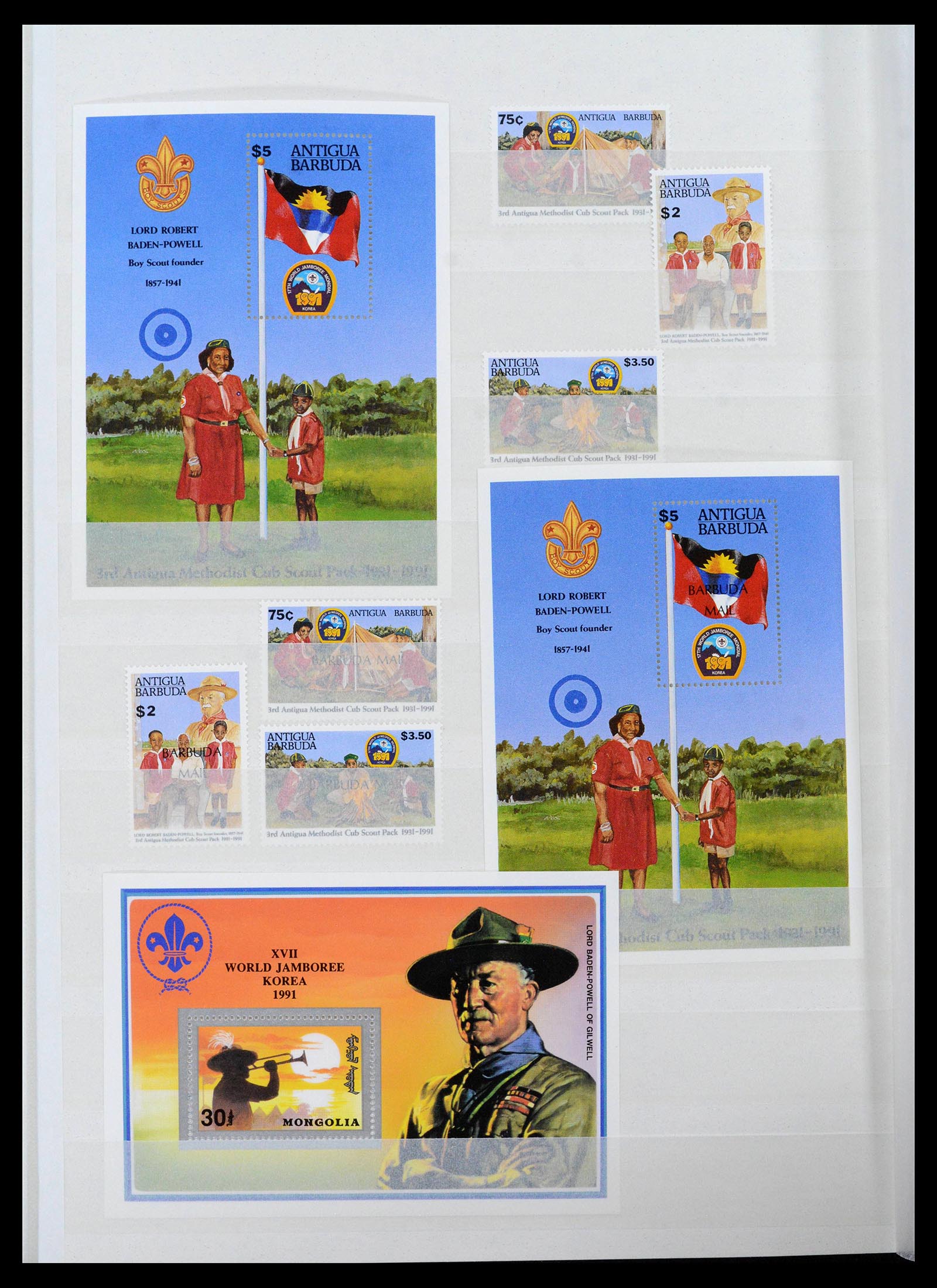 38806 0046 - Postzegelverzameling 38806 Motief scouting 1925-2007.