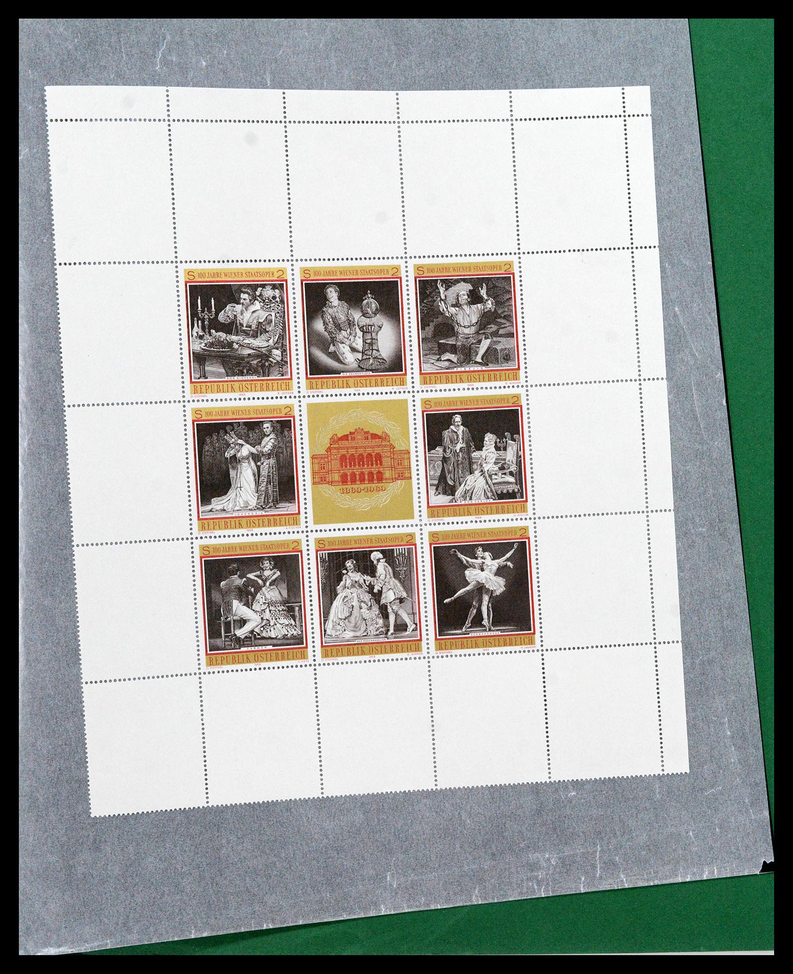 38878 0067 - Postzegelverzameling 38878 Wereld blokken 1959-2017.
