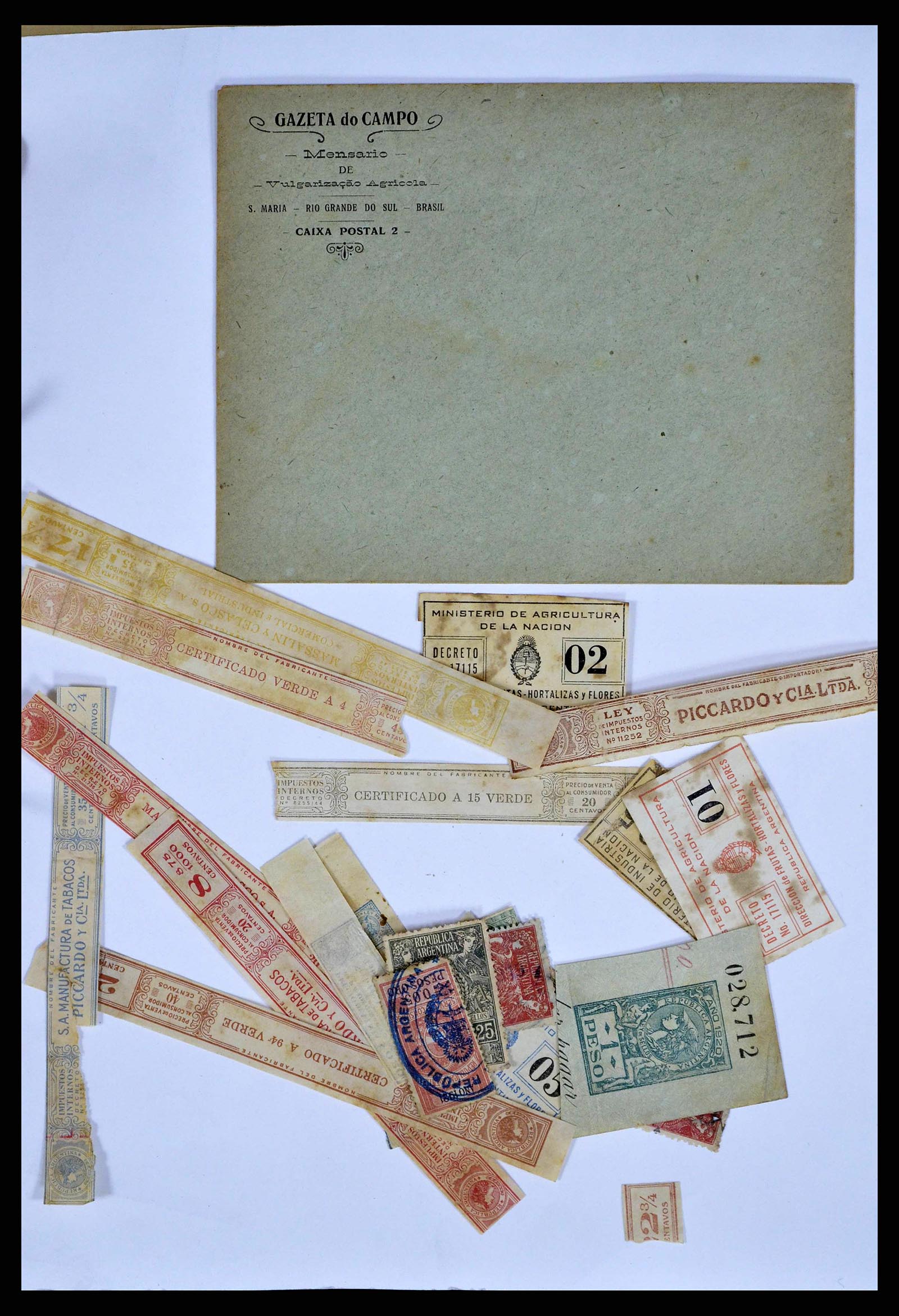 38898 0026 - Postzegelverzameling 38898 Wereld fiscaal en cinderella's 1870-1950.