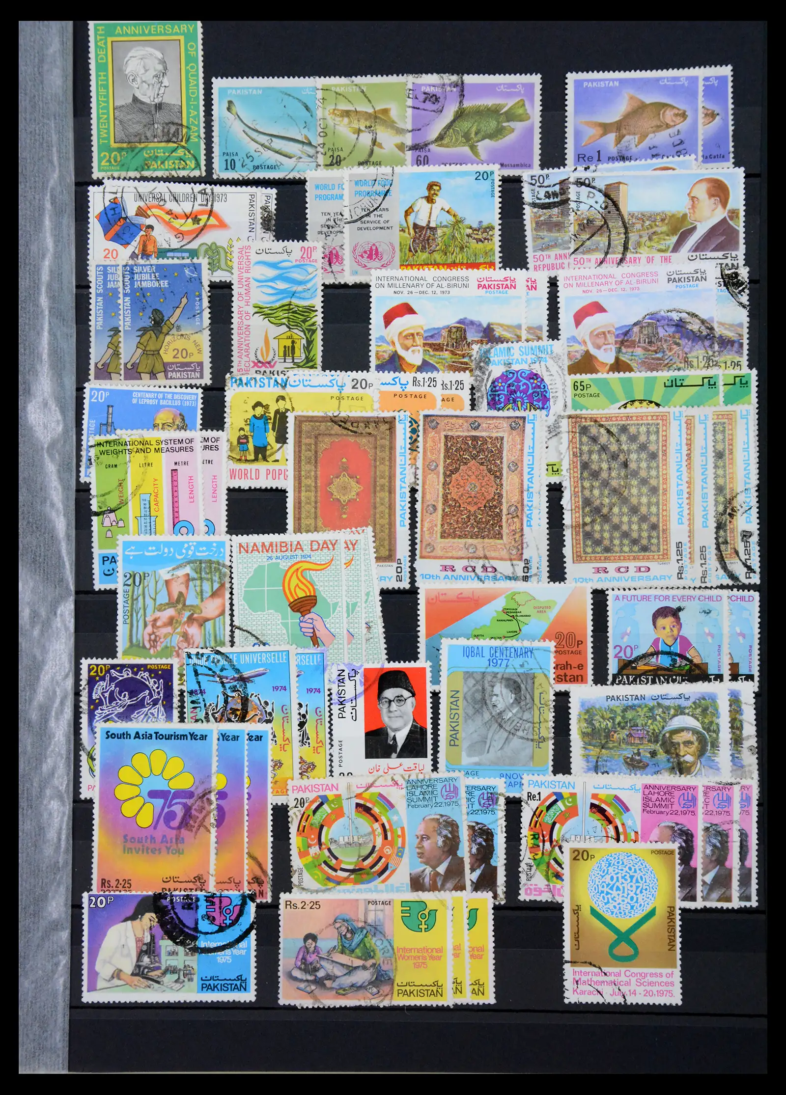38903 0045 - Stamp collection 38903 Pakistan 1947-1994.