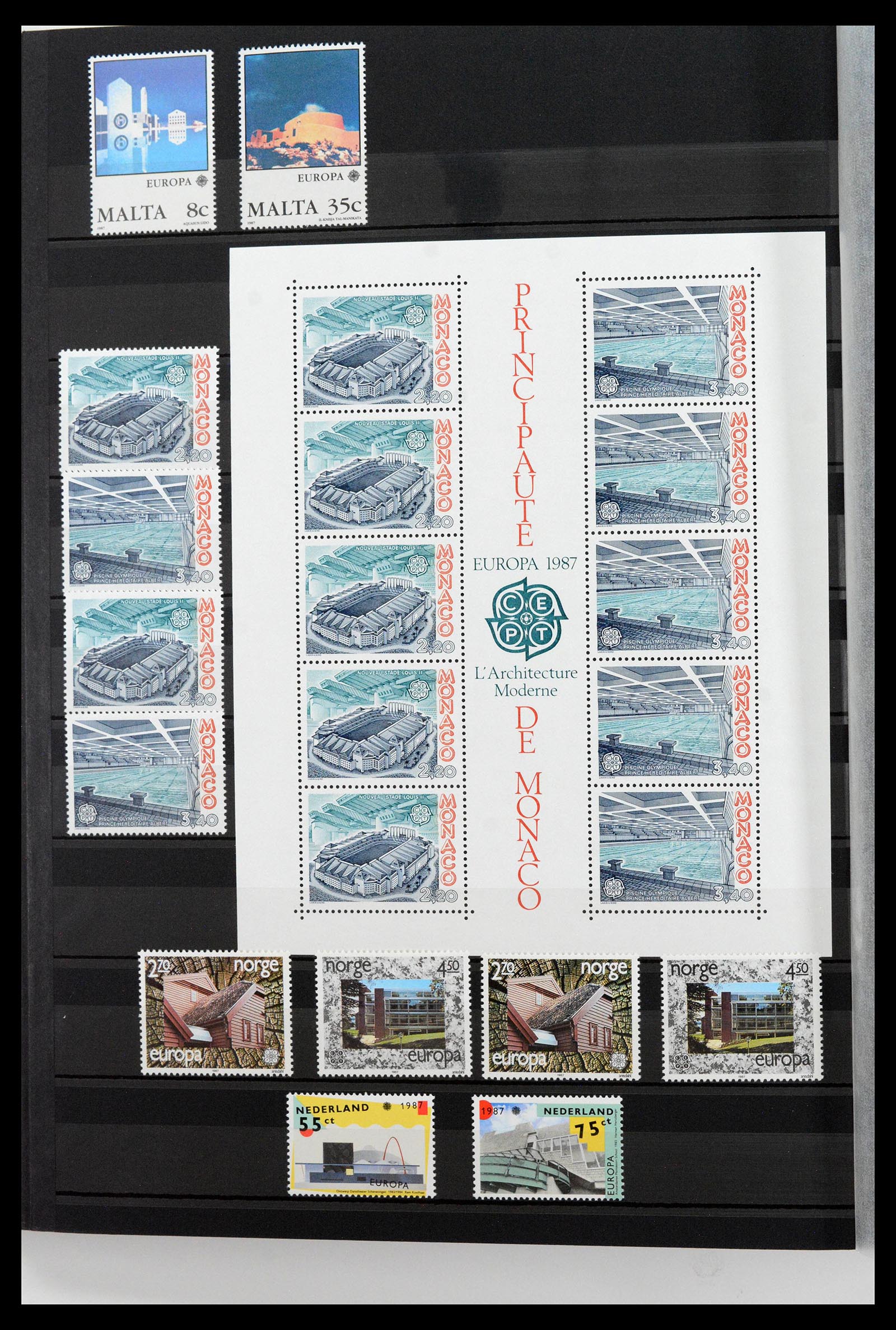 38906 0014 - Postzegelverzameling 38906 Europa CEPT 1963-2014.