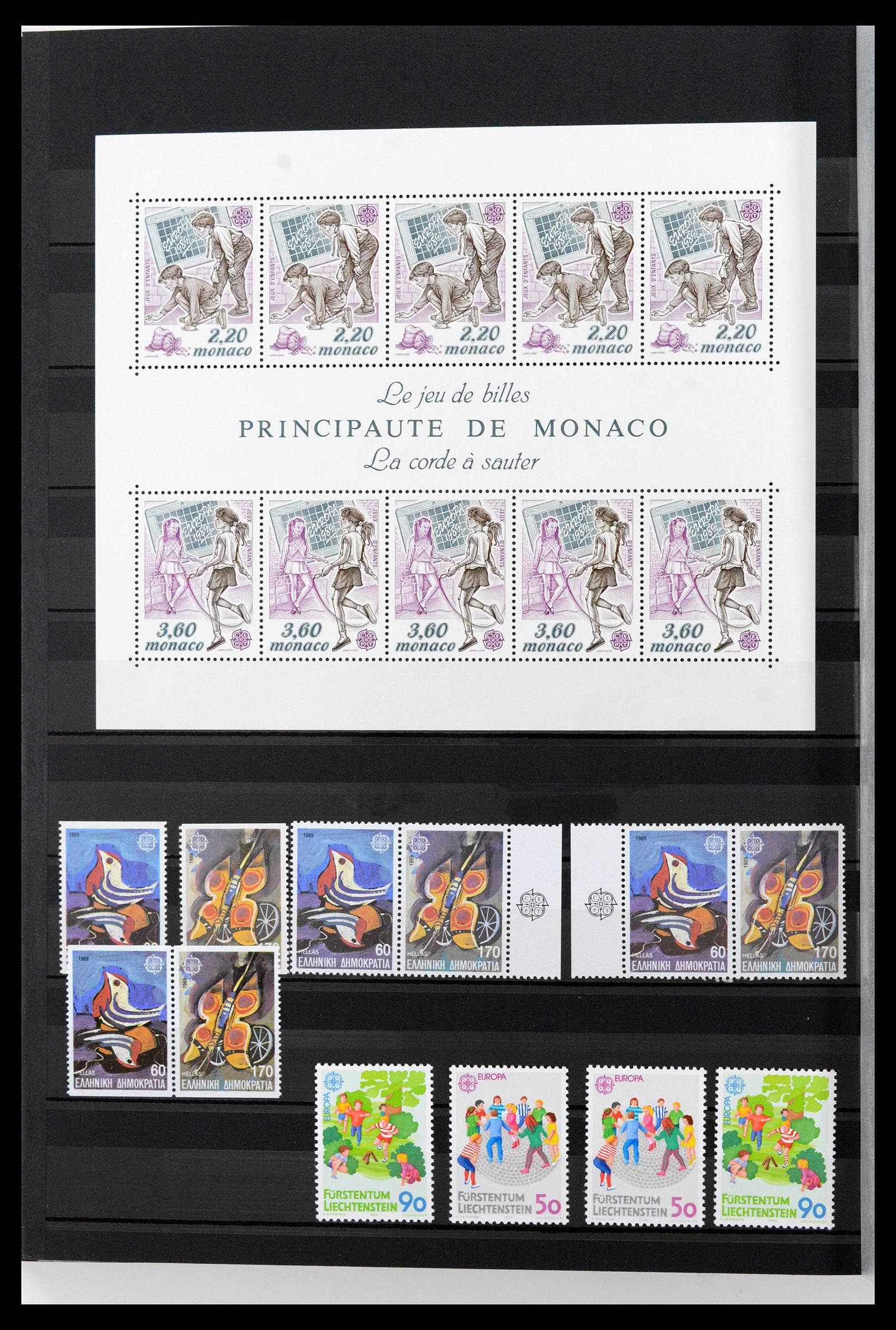 38906 0034 - Postzegelverzameling 38906 Europa CEPT 1963-2014.