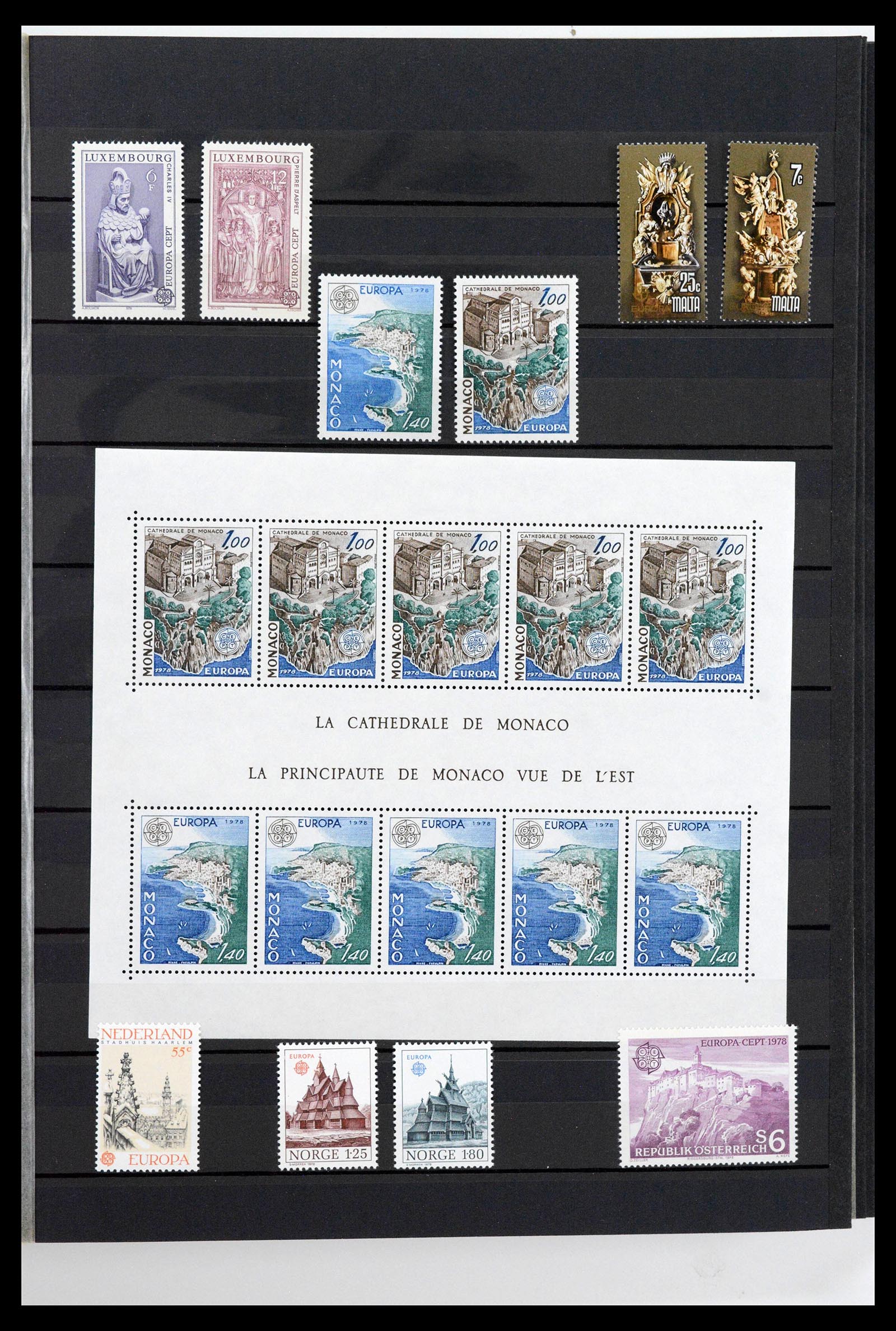 38906 0321 - Postzegelverzameling 38906 Europa CEPT 1963-2014.