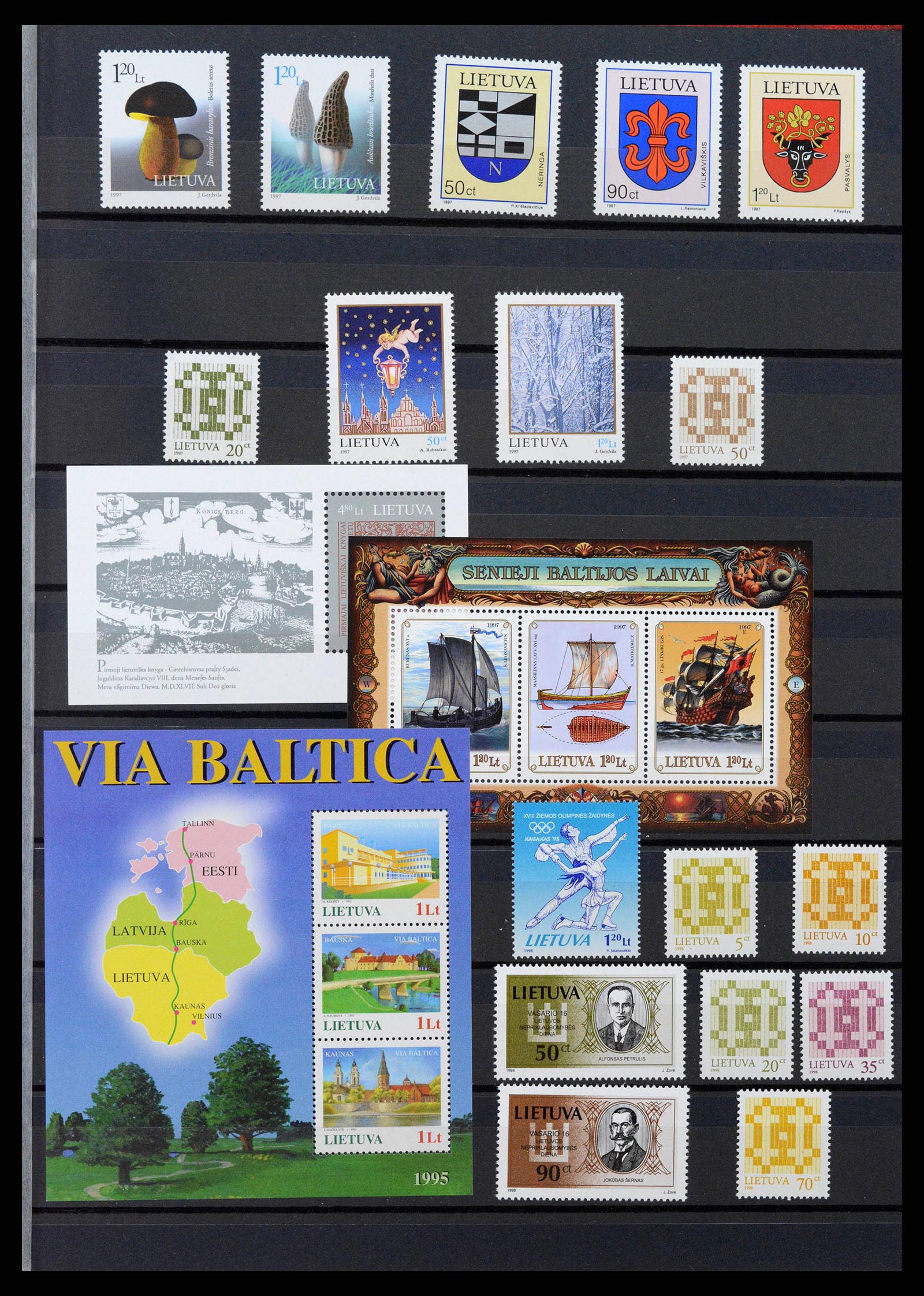 38921 0007 - Postzegelverzameling 38921 Baltische Staten 1990-2001.