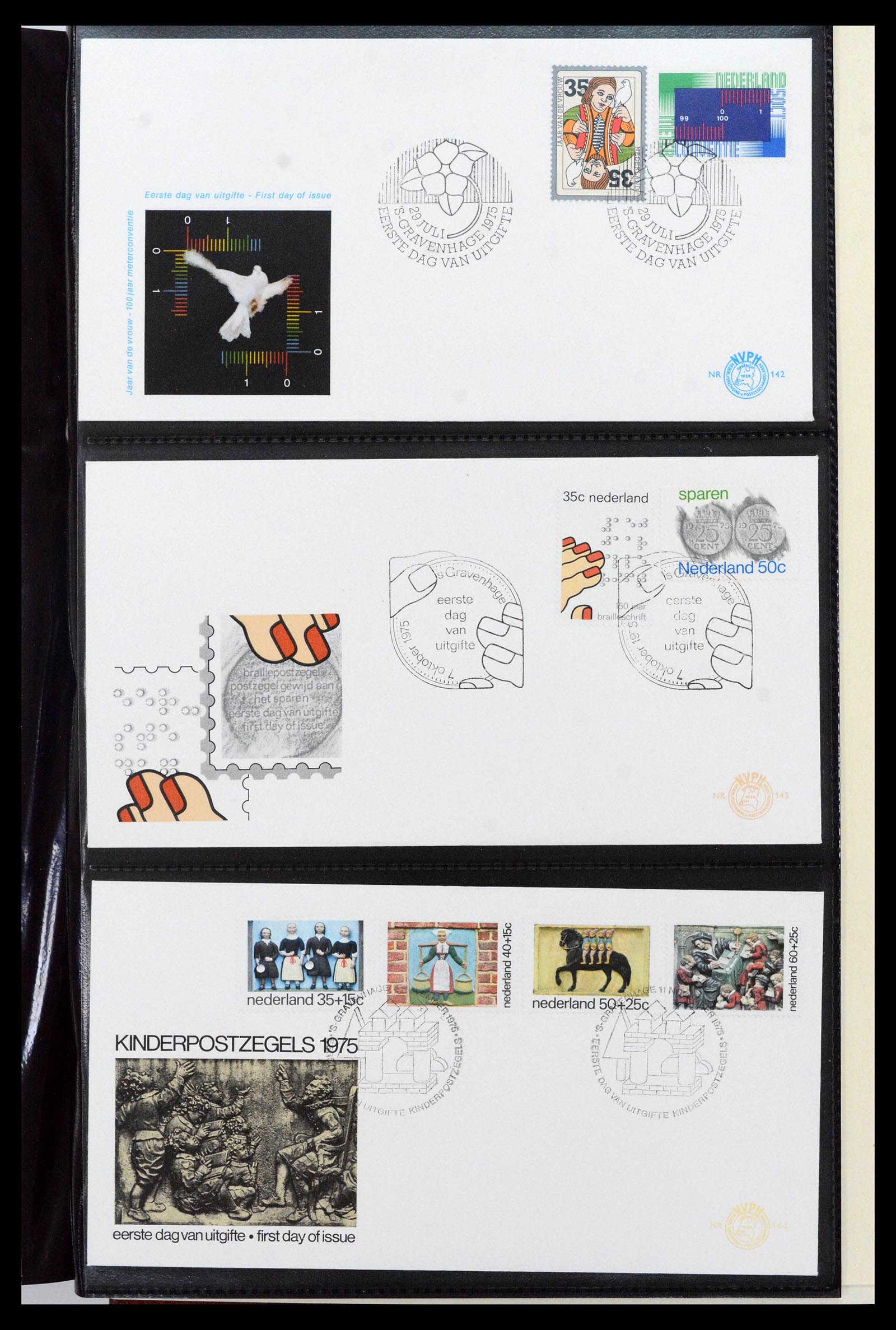 38943 0049 - Postzegelverzameling 38943 Nederland FDC's 1950-1975.